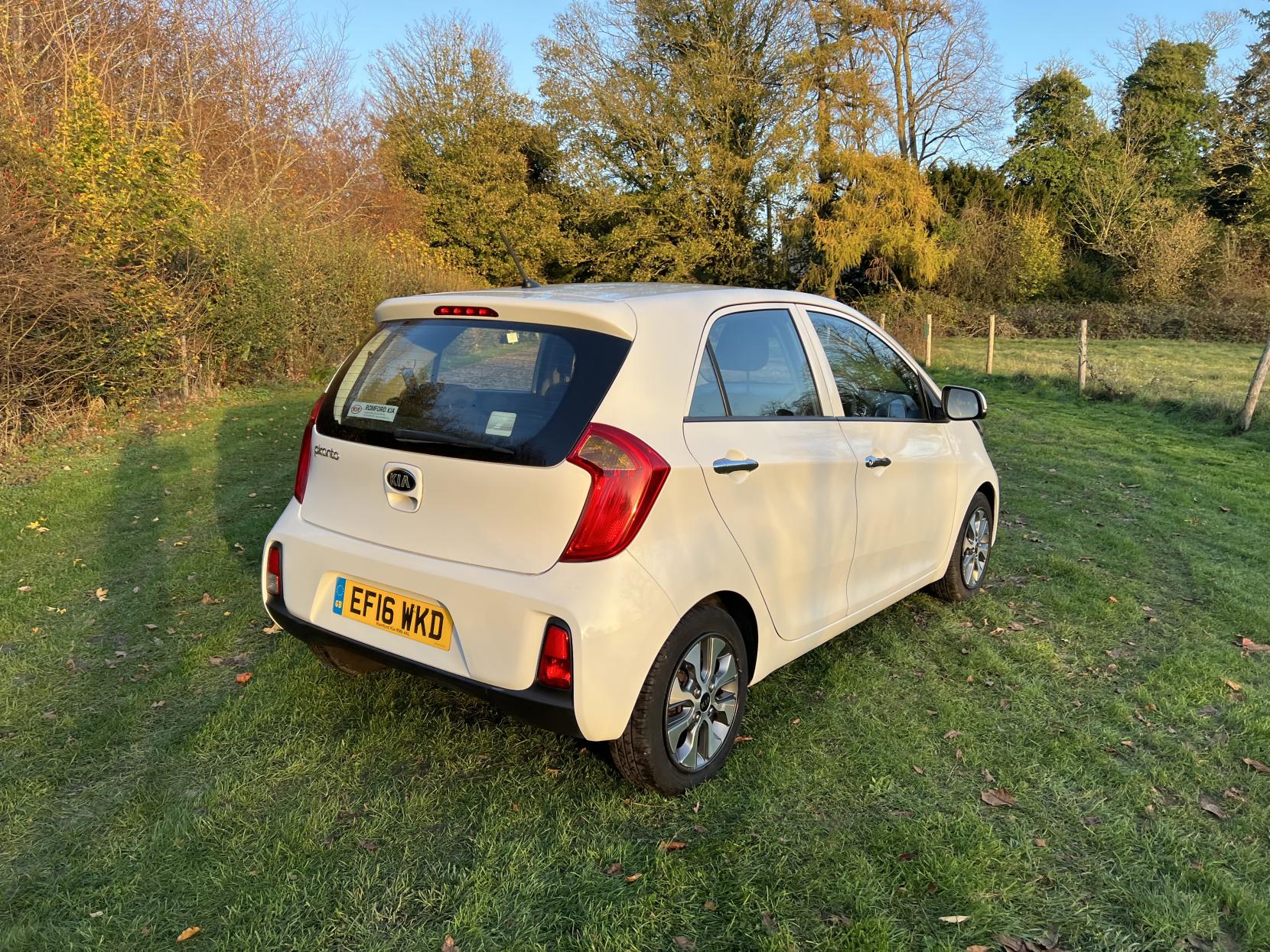 Kia Picanto 1.0 2 Hatchback 5dr Petrol Manual Euro 6 (65 bhp)