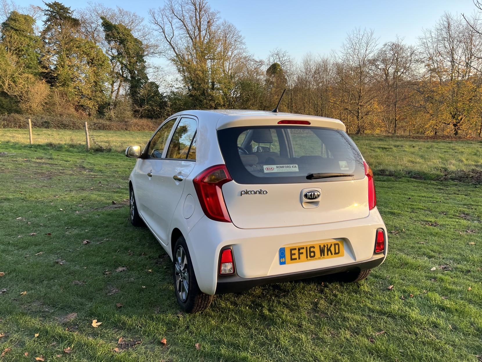 Kia Picanto 1.0 2 Hatchback 5dr Petrol Manual Euro 6 (65 bhp)