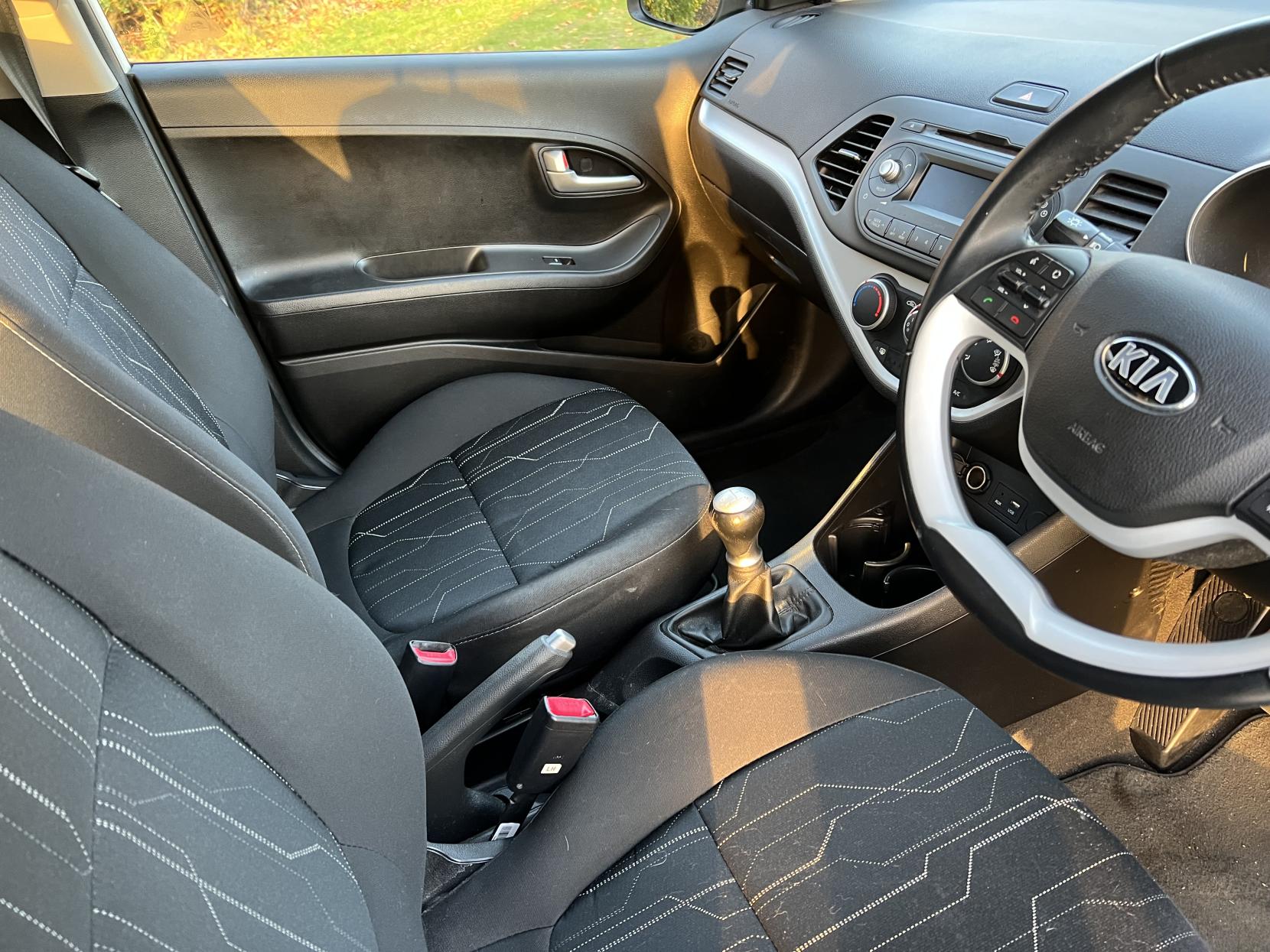 Kia Picanto 1.0 2 Hatchback 5dr Petrol Manual Euro 6 (65 bhp)