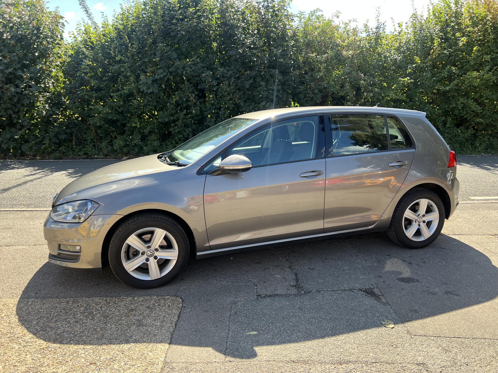 Volkswagen Golf 1.4 TSI BlueMotion Tech Match Edition Hatchback 5dr Petrol Manual Euro 6 (s/s) (125 ps)