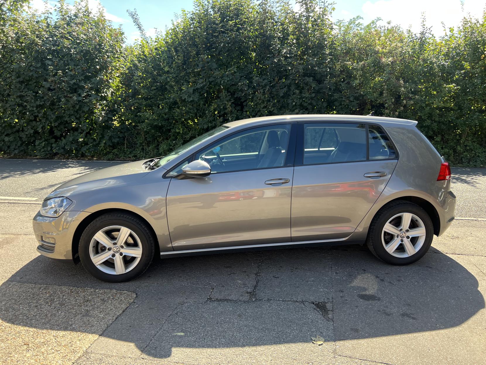 Volkswagen Golf 1.4 TSI BlueMotion Tech Match Edition Hatchback 5dr Petrol Manual Euro 6 (s/s) (125 ps)