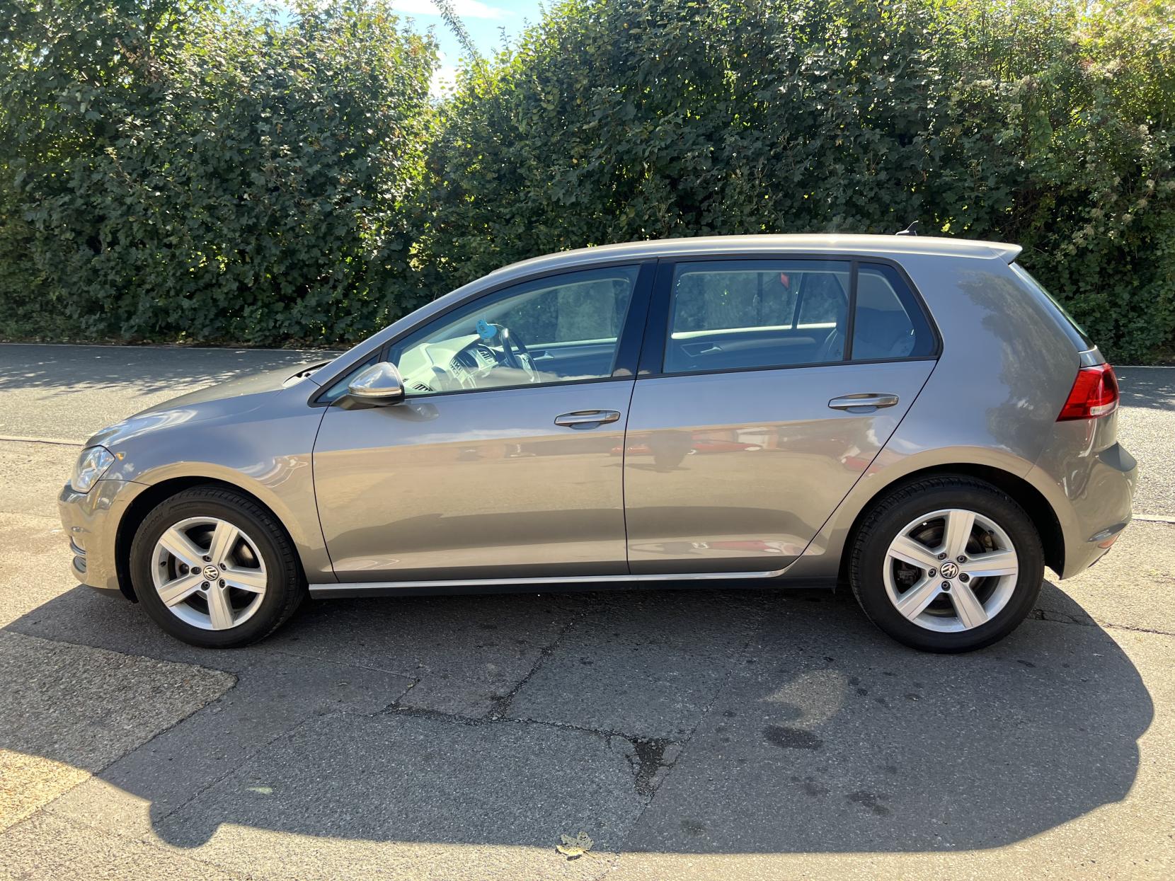 Volkswagen Golf 1.4 TSI BlueMotion Tech Match Edition Hatchback 5dr Petrol Manual Euro 6 (s/s) (125 ps)