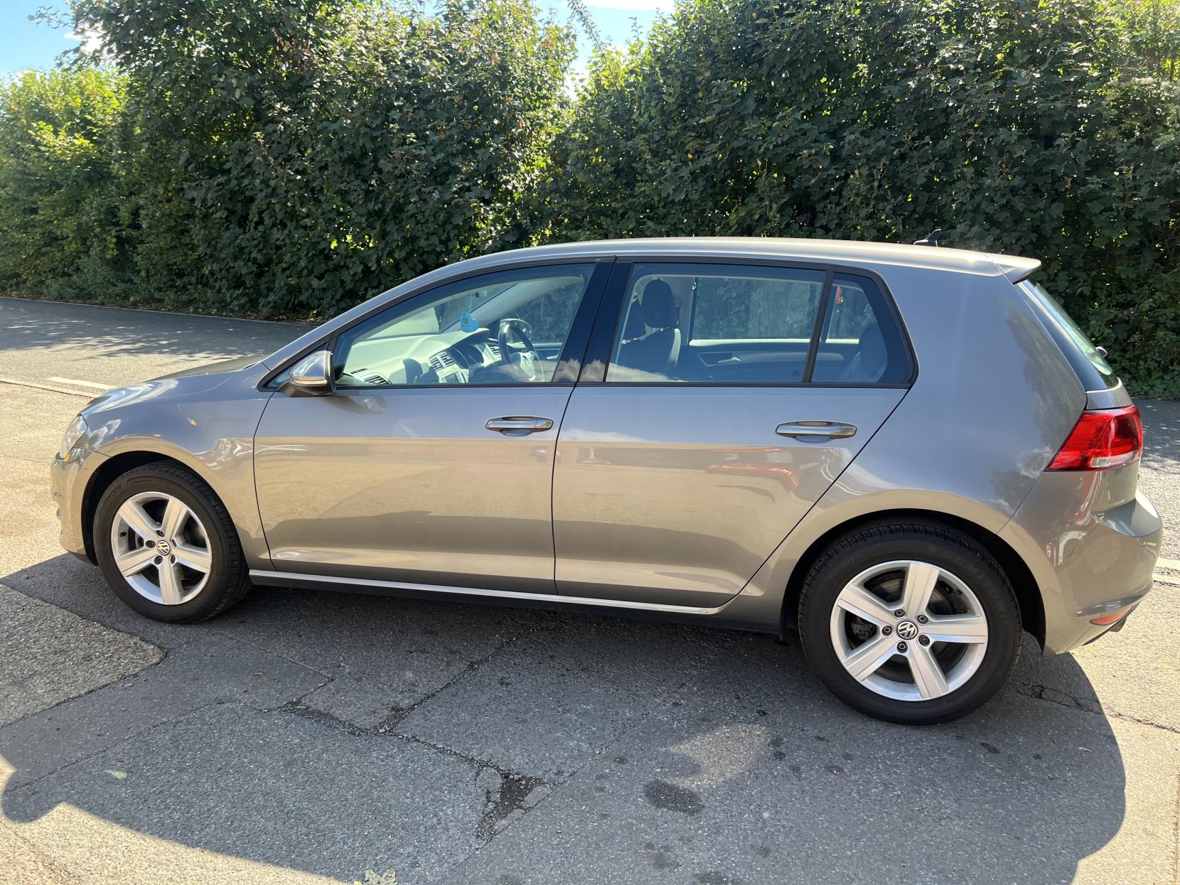 Volkswagen Golf 1.4 TSI BlueMotion Tech Match Edition Hatchback 5dr Petrol Manual Euro 6 (s/s) (125 ps)