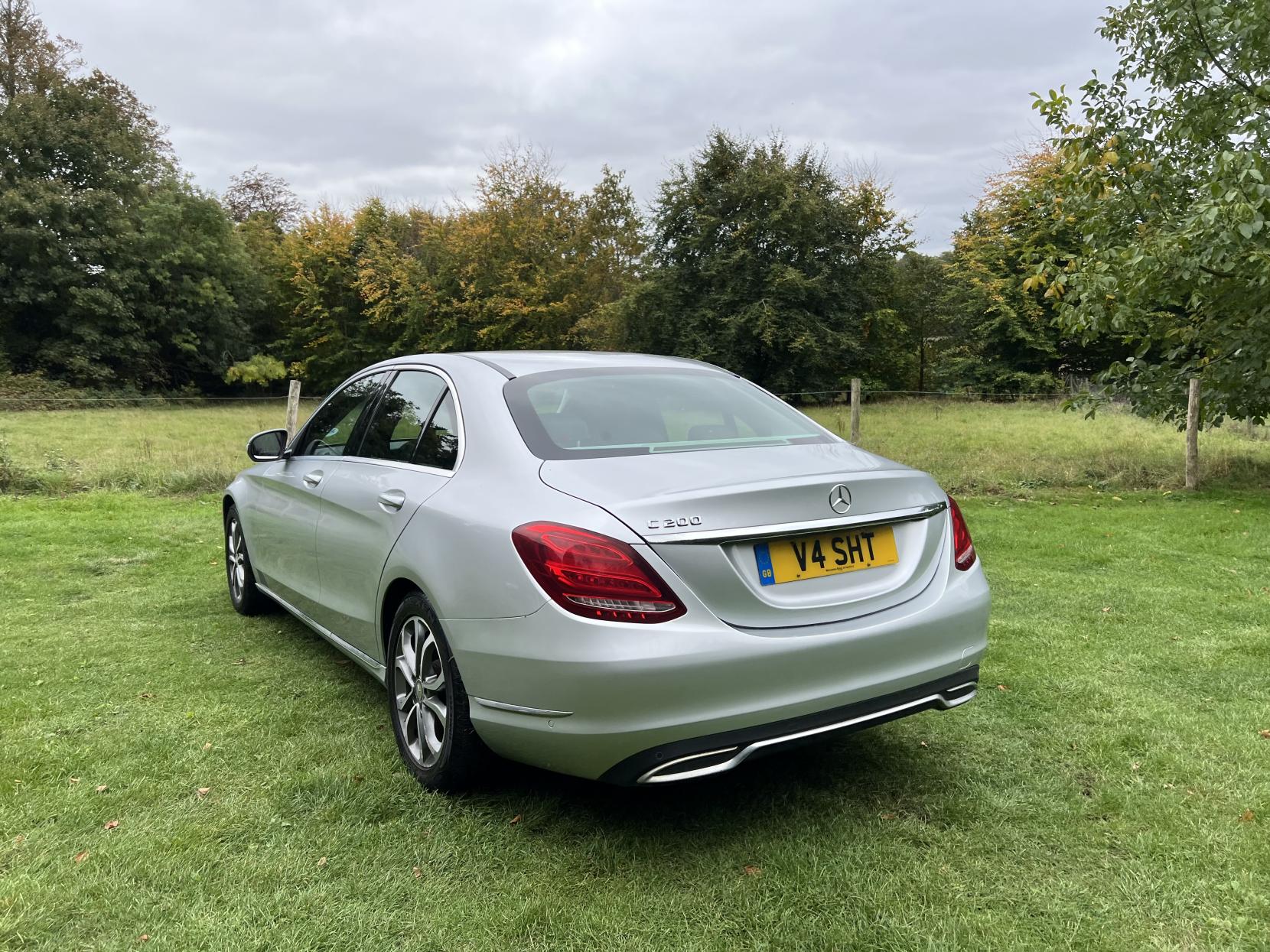 Mercedes-Benz C Class 2.0 C200 Sport Saloon 4dr Petrol 7G-Tronic+ Euro 6 (s/s) (184 ps)