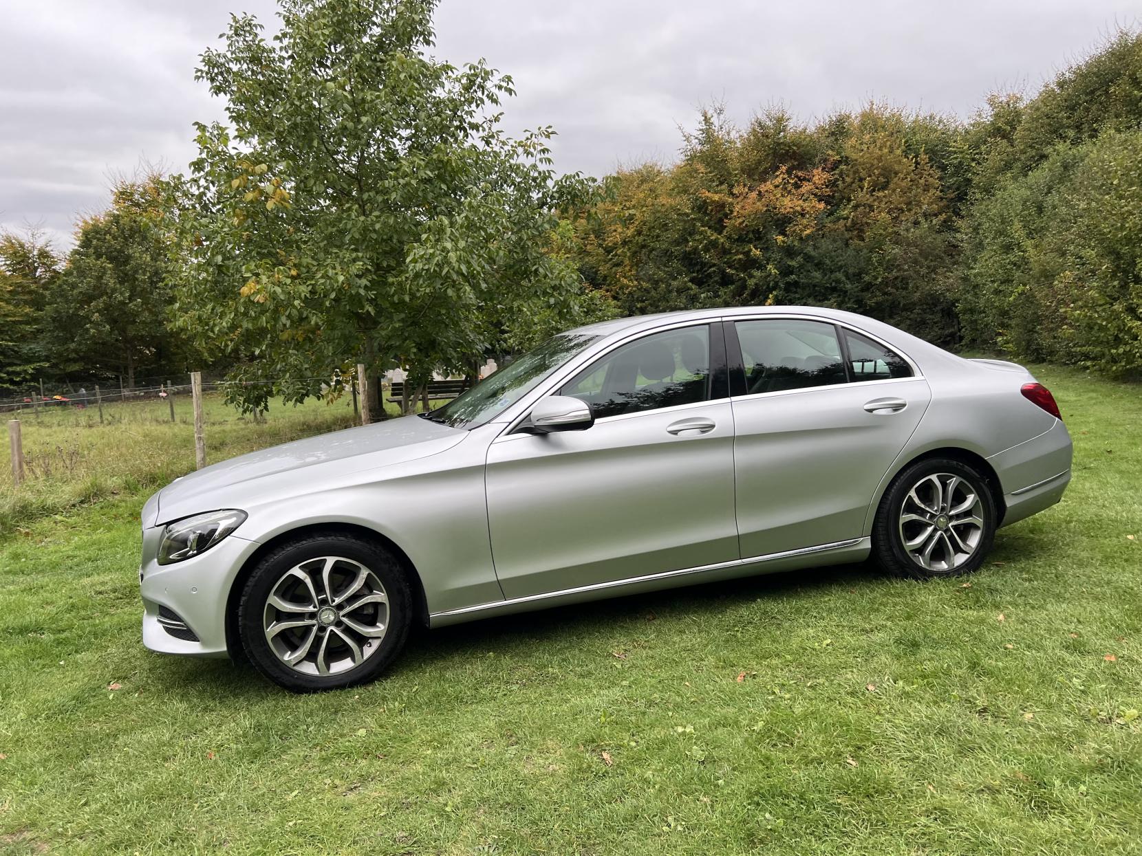 Mercedes-Benz C Class 2.0 C200 Sport Saloon 4dr Petrol 7G-Tronic+ Euro 6 (s/s) (184 ps)