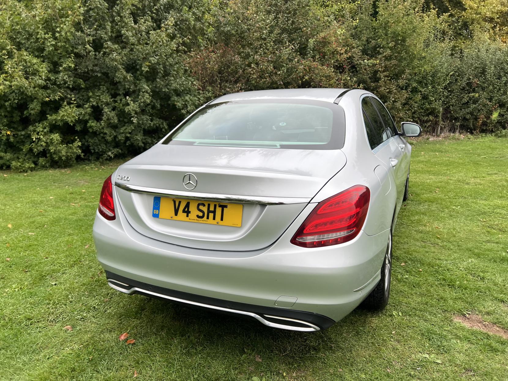 Mercedes-Benz C Class 2.0 C200 Sport Saloon 4dr Petrol 7G-Tronic+ Euro 6 (s/s) (184 ps)