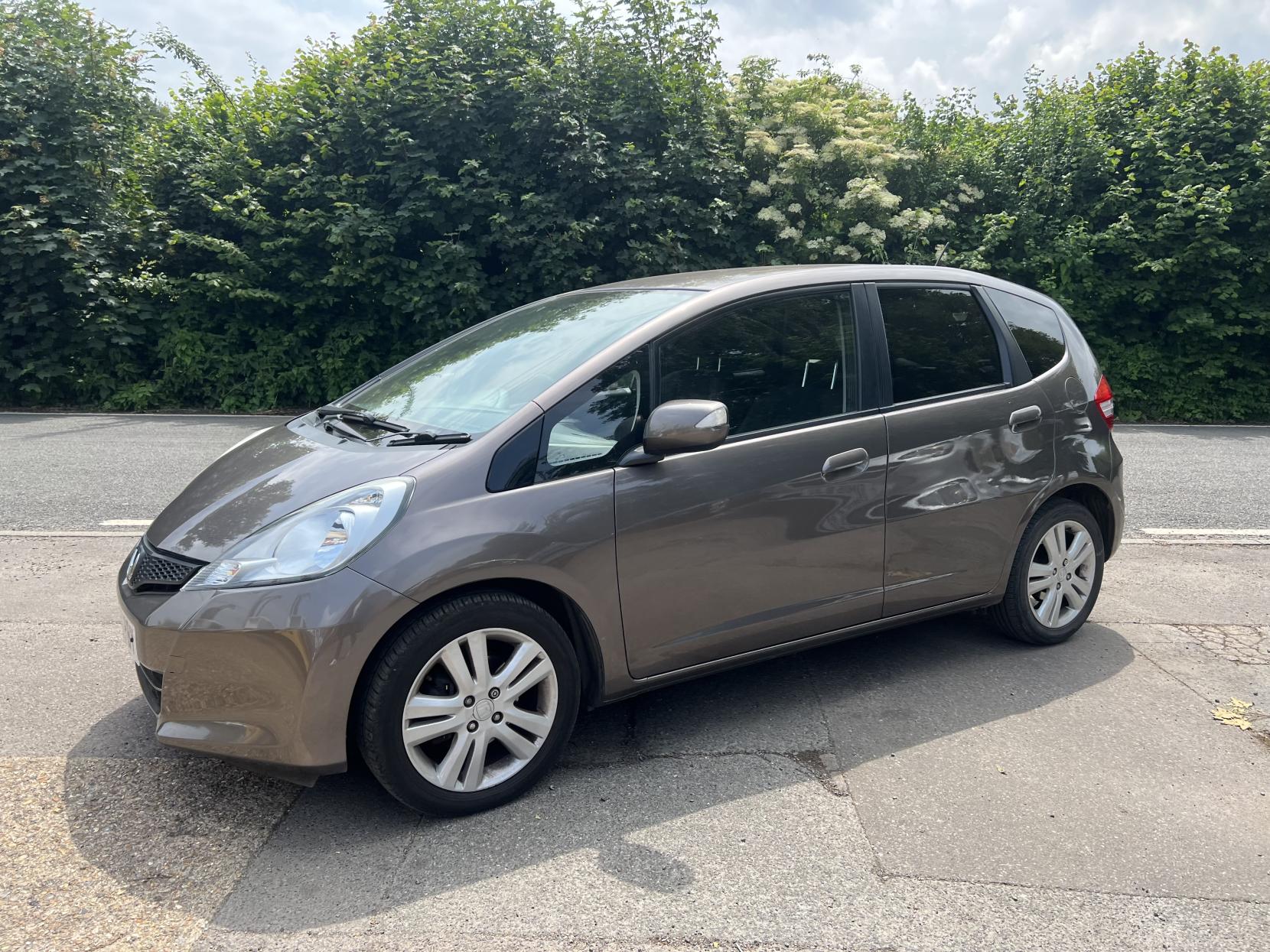 Honda Jazz 1.4 i-VTEC ES Plus Hatchback 5dr Petrol Manual Euro 5 (99 ps)