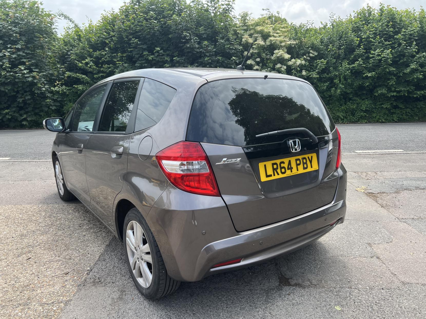 Honda Jazz 1.4 i-VTEC ES Plus Hatchback 5dr Petrol Manual Euro 5 (99 ps)