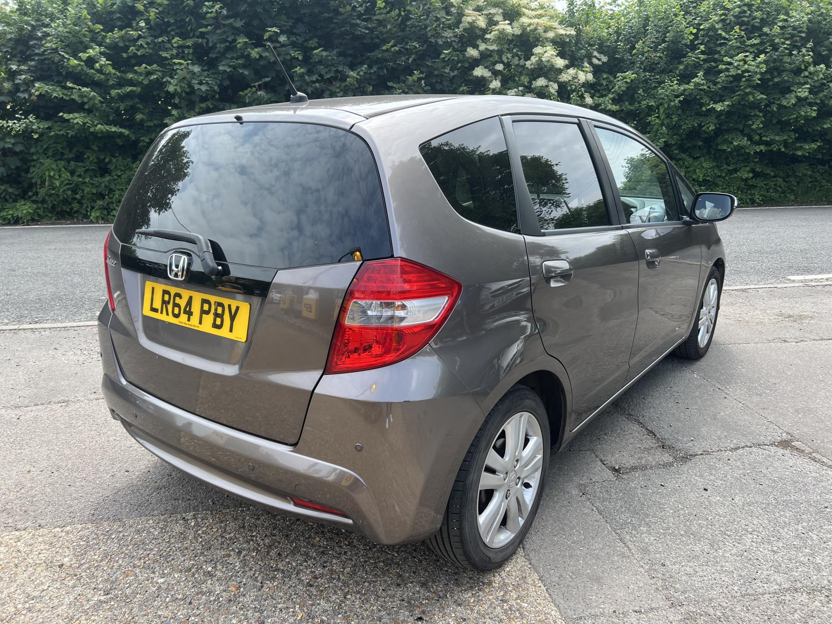Honda Jazz 1.4 i-VTEC ES Plus Hatchback 5dr Petrol Manual Euro 5 (99 ps)