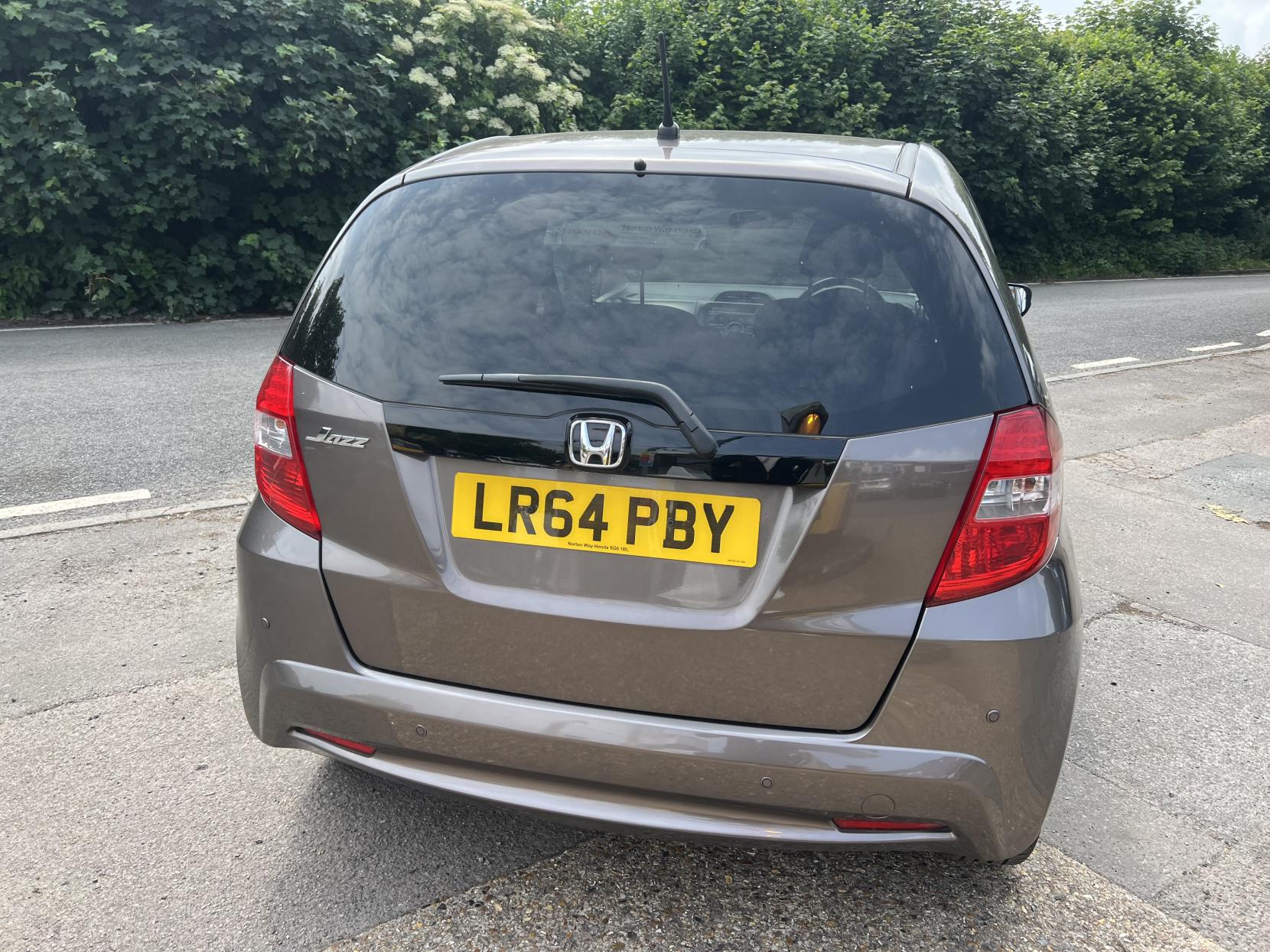 Honda Jazz 1.4 i-VTEC ES Plus Hatchback 5dr Petrol Manual Euro 5 (99 ps)