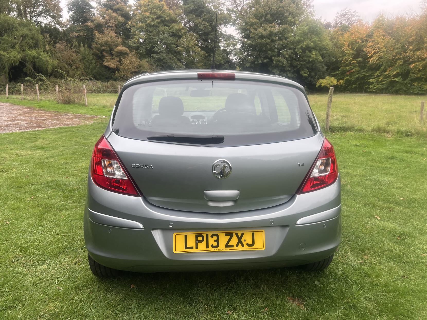 Vauxhall Corsa 1.4 16V SE Hatchback 5dr Petrol Auto Euro 5 (100 ps)