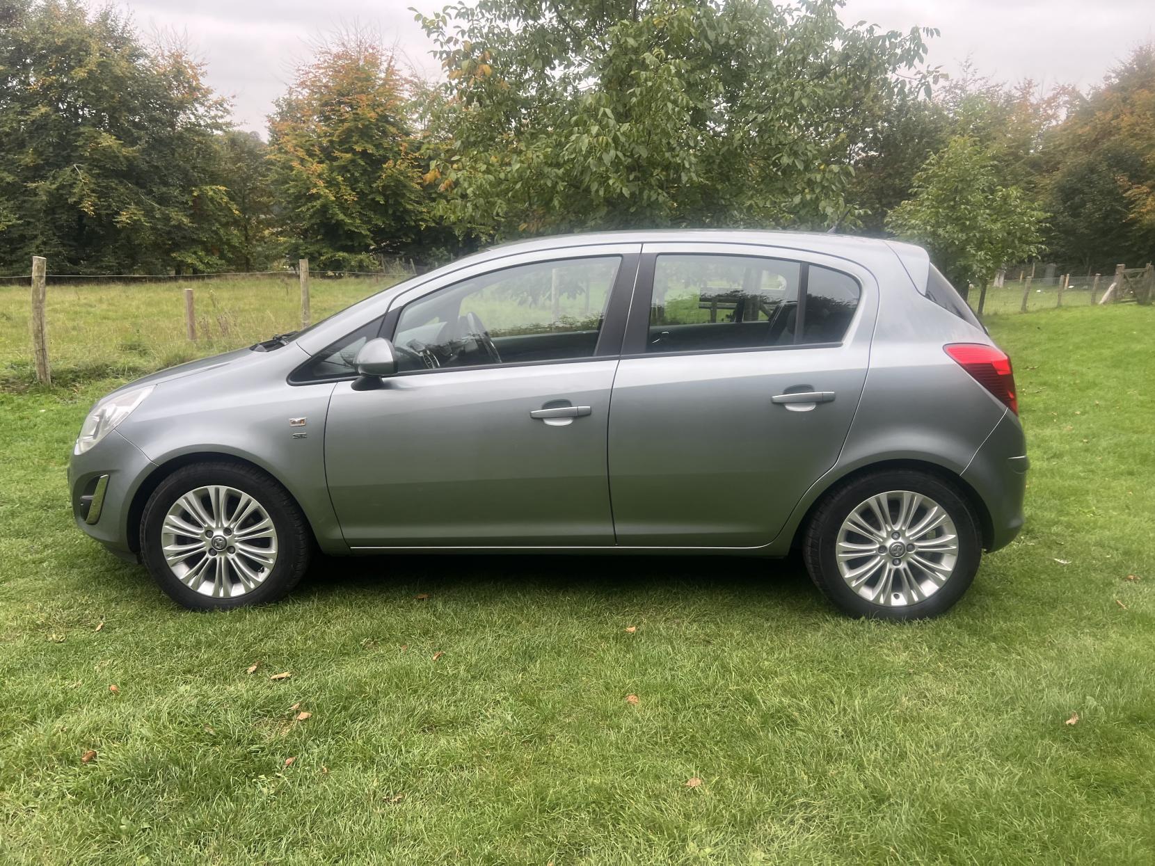 Vauxhall Corsa 1.4 16V SE Hatchback 5dr Petrol Auto Euro 5 (100 ps)