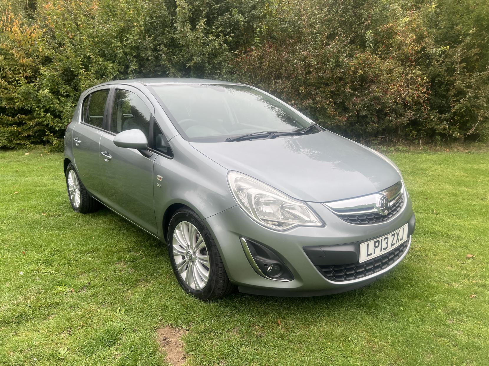 Vauxhall Corsa 1.4 16V SE Hatchback 5dr Petrol Auto Euro 5 (100 ps)