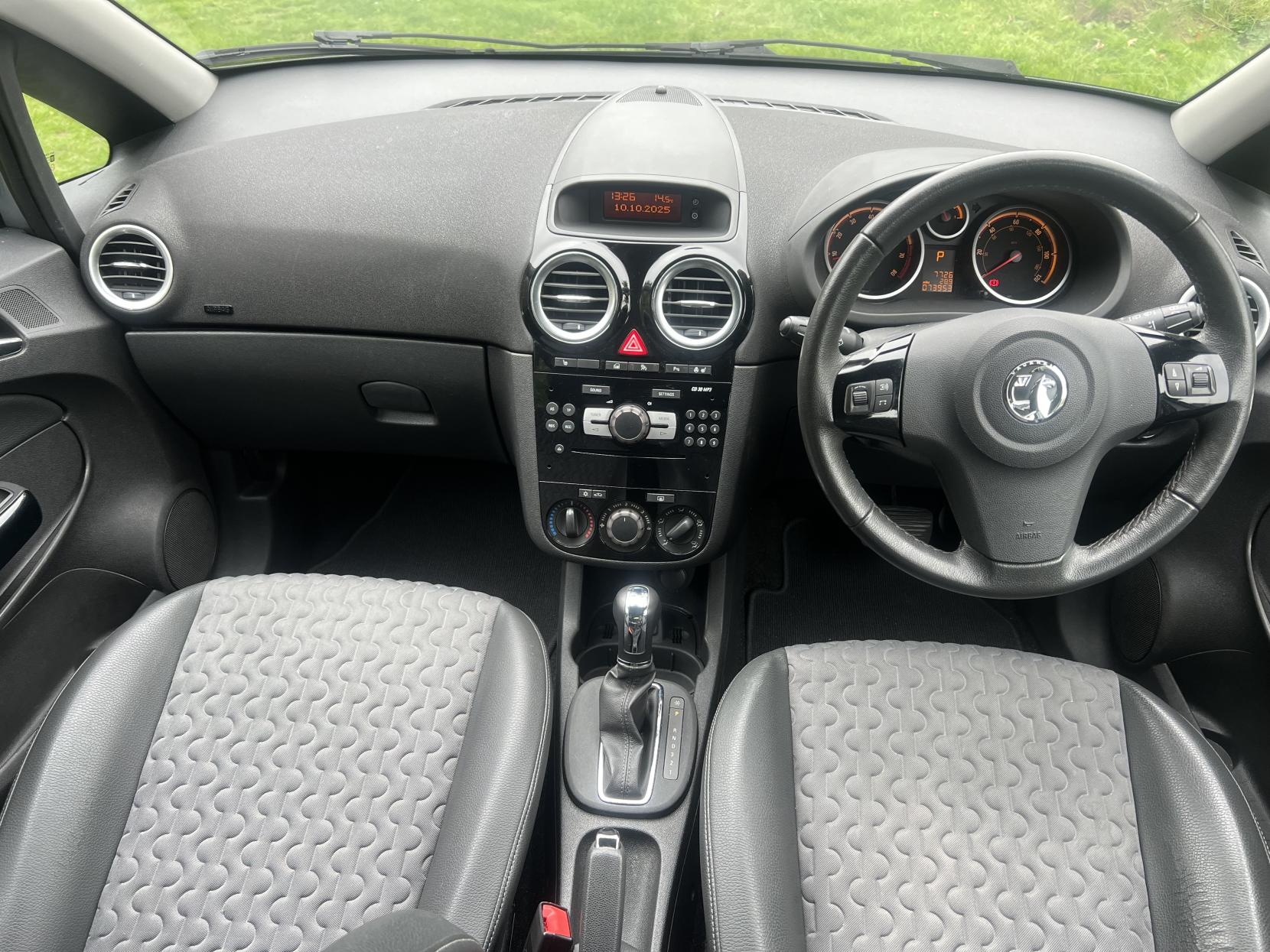 Vauxhall Corsa 1.4 16V SE Hatchback 5dr Petrol Auto Euro 5 (100 ps)