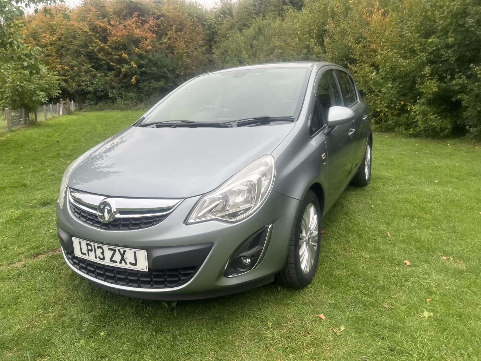 Vauxhall Corsa 1.4 16V SE Hatchback 5dr Petrol Auto Euro 5 (100 ps)