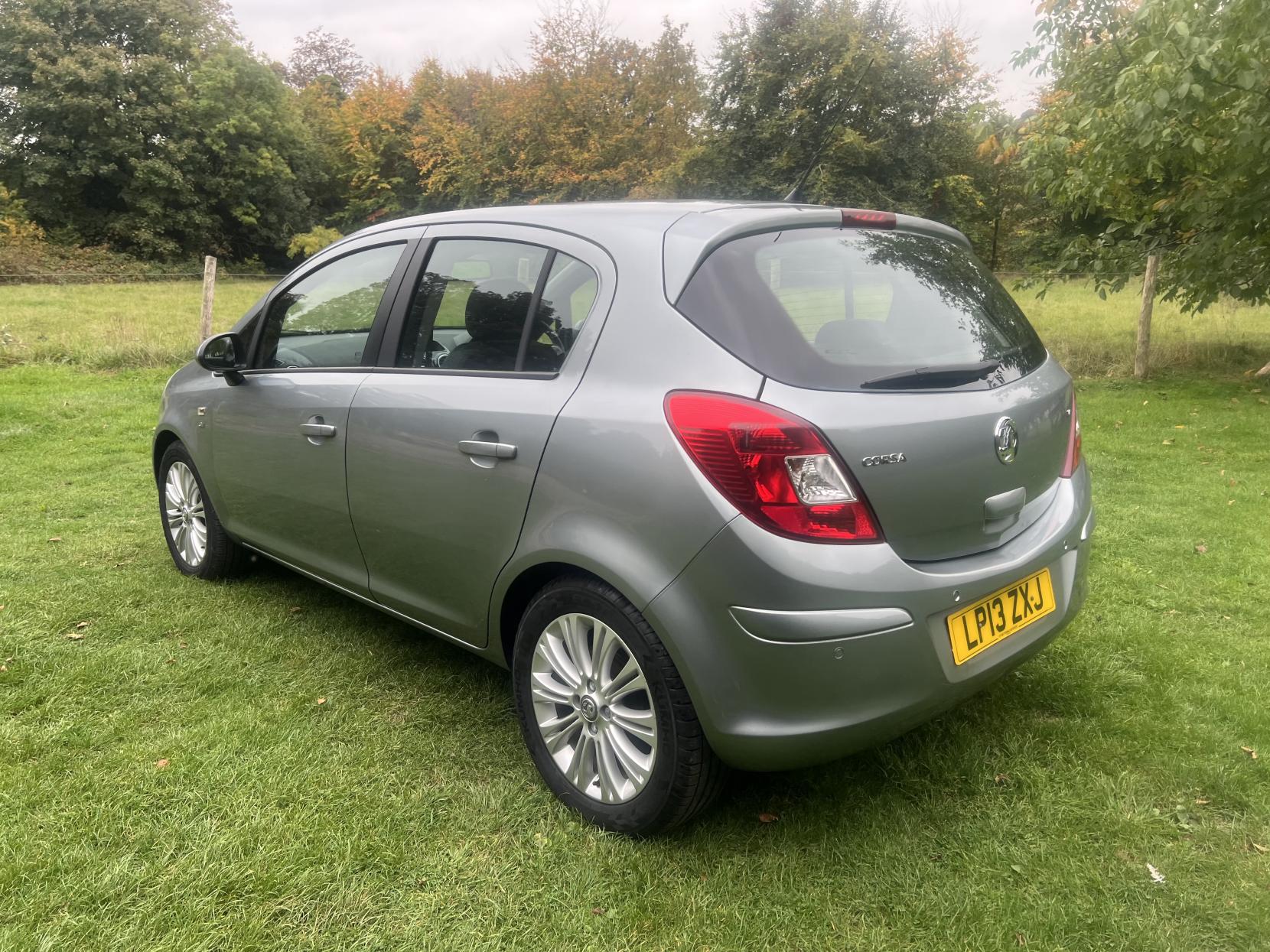 Vauxhall Corsa 1.4 16V SE Hatchback 5dr Petrol Auto Euro 5 (100 ps)
