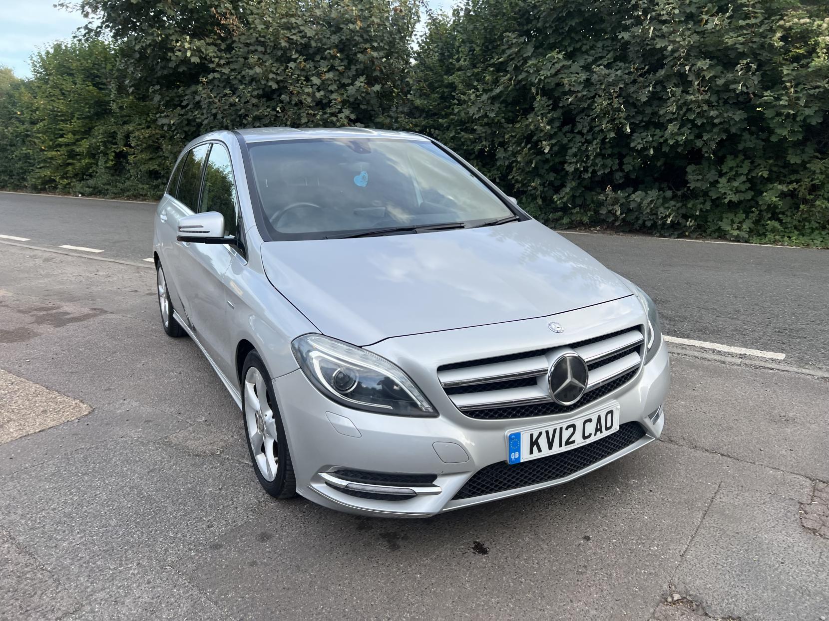 Mercedes-Benz B Class 1.6 B180 BlueEfficiency Sport MPV 5dr Petrol 7G-DCT Euro 5 (s/s) (122 ps)
