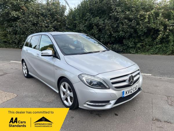 Mercedes-Benz B Class 1.6 B180 BlueEfficiency Sport MPV 5dr Petrol 7G-DCT Euro 5 (s/s) (122 ps)
