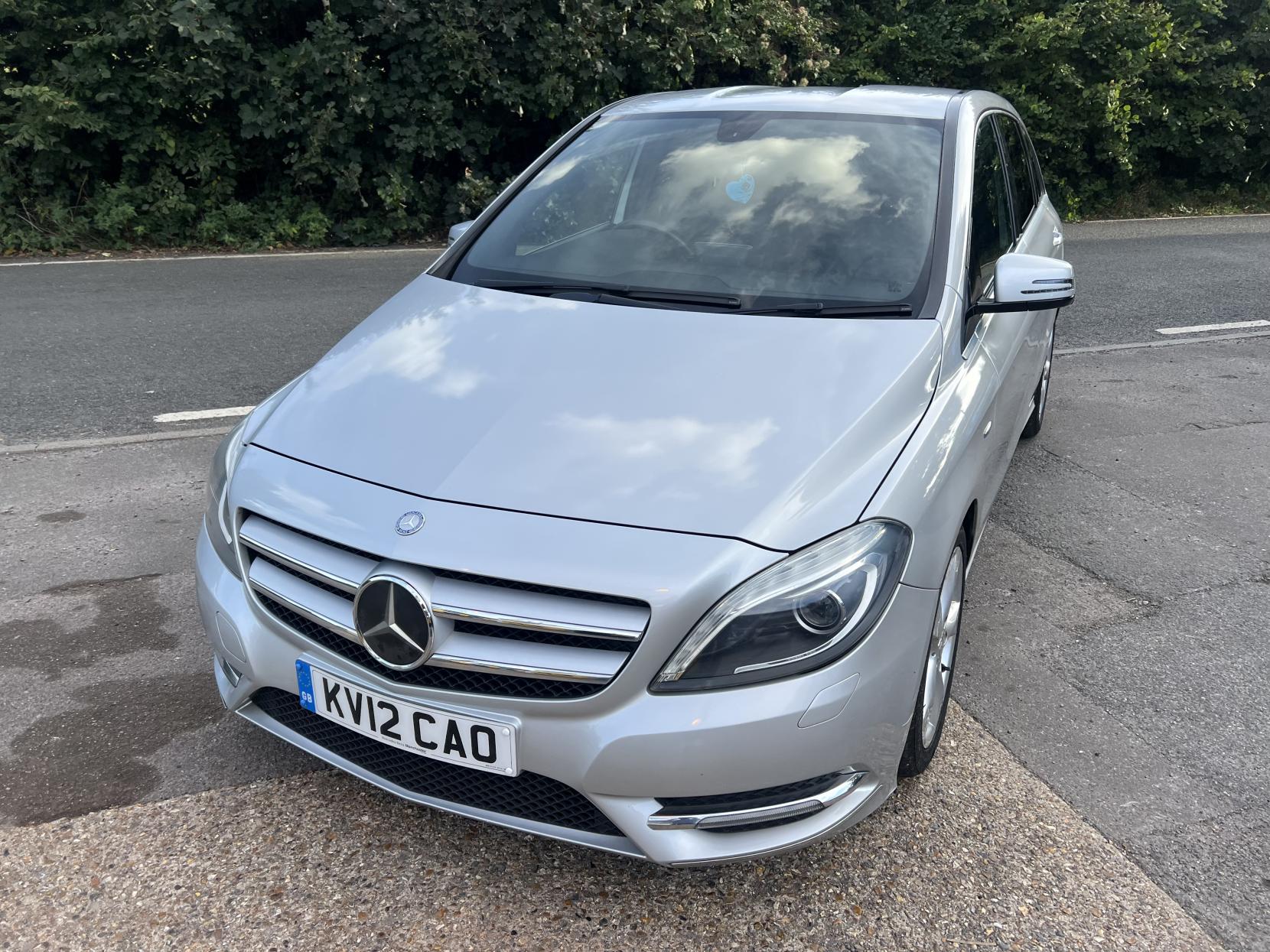 Mercedes-Benz B Class 1.6 B180 BlueEfficiency Sport MPV 5dr Petrol 7G-DCT Euro 5 (s/s) (122 ps)
