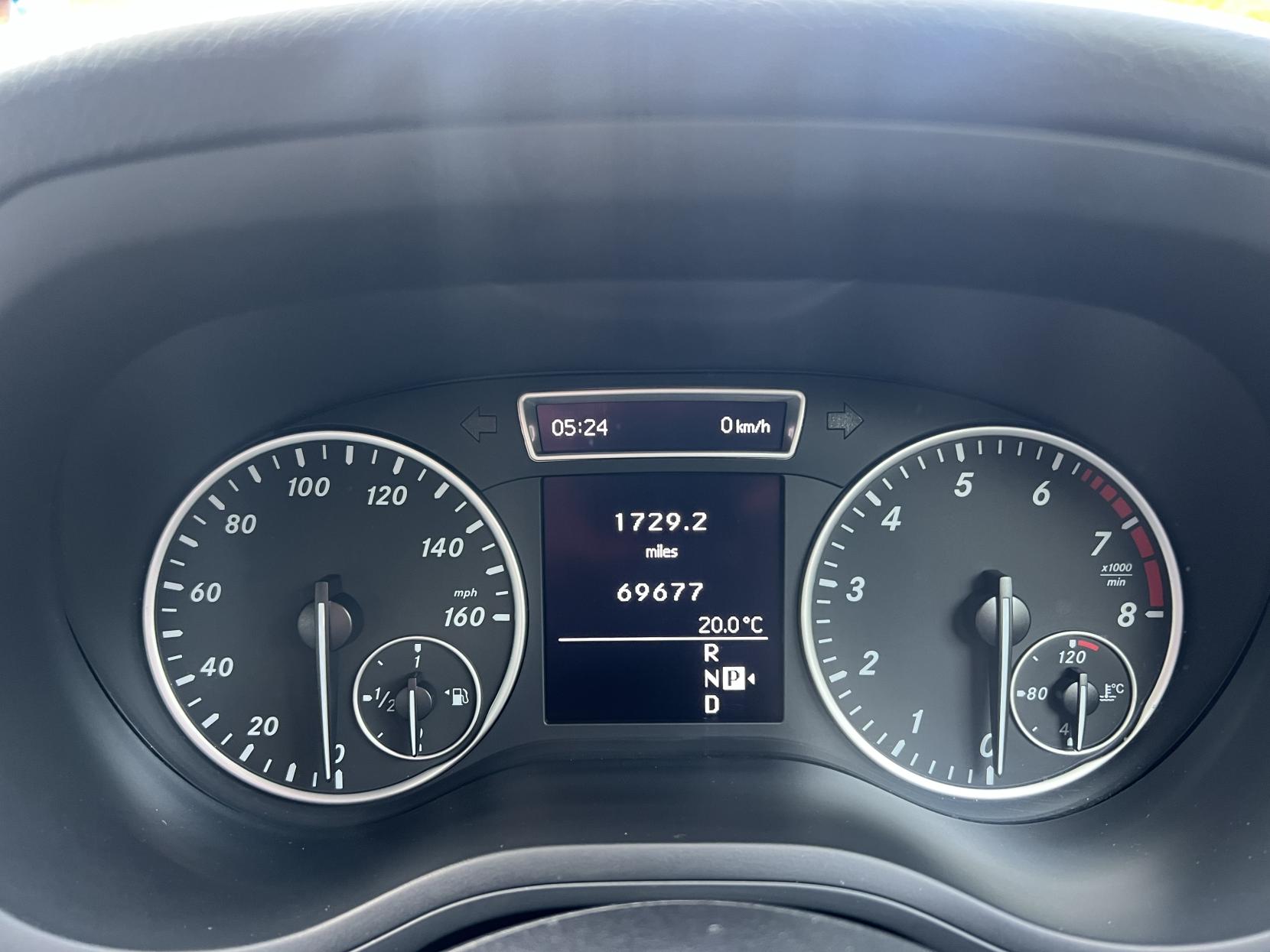 Mercedes-Benz B Class 1.6 B180 BlueEfficiency Sport MPV 5dr Petrol 7G-DCT Euro 5 (s/s) (122 ps)