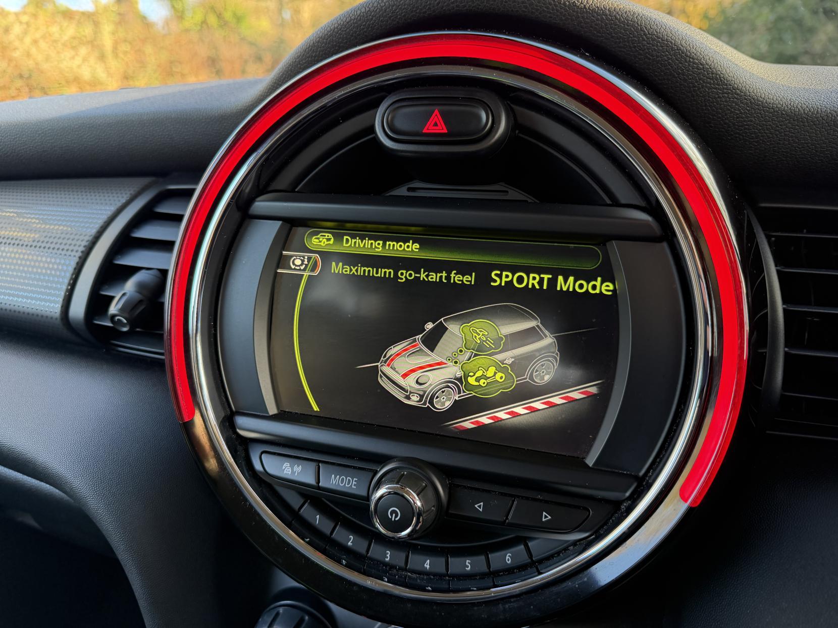 MINI Hatch 1.5 Cooper Hatchback 3dr Petrol Manual Euro 6 (s/s) (136 ps)