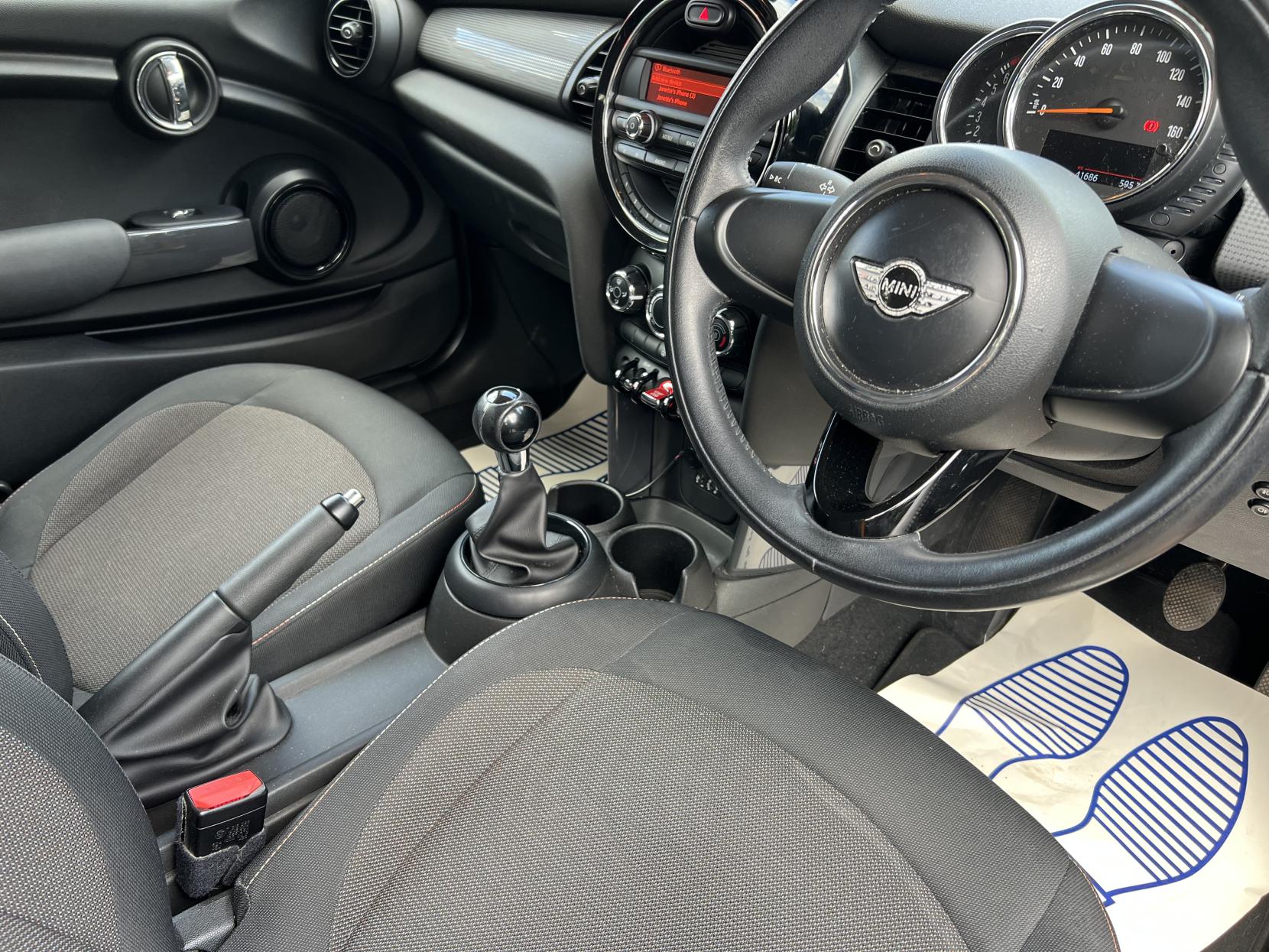 MINI Hatch 1.5 Cooper Hatchback 3dr Petrol Manual Euro 6 (s/s) (136 ps)