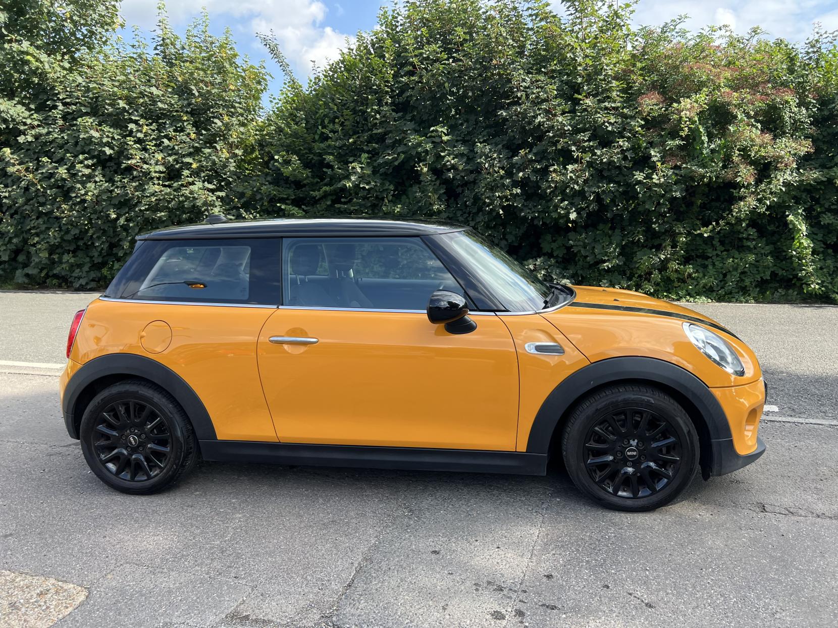 MINI Hatch 1.5 Cooper Hatchback 3dr Petrol Manual Euro 6 (s/s) (136 ps)