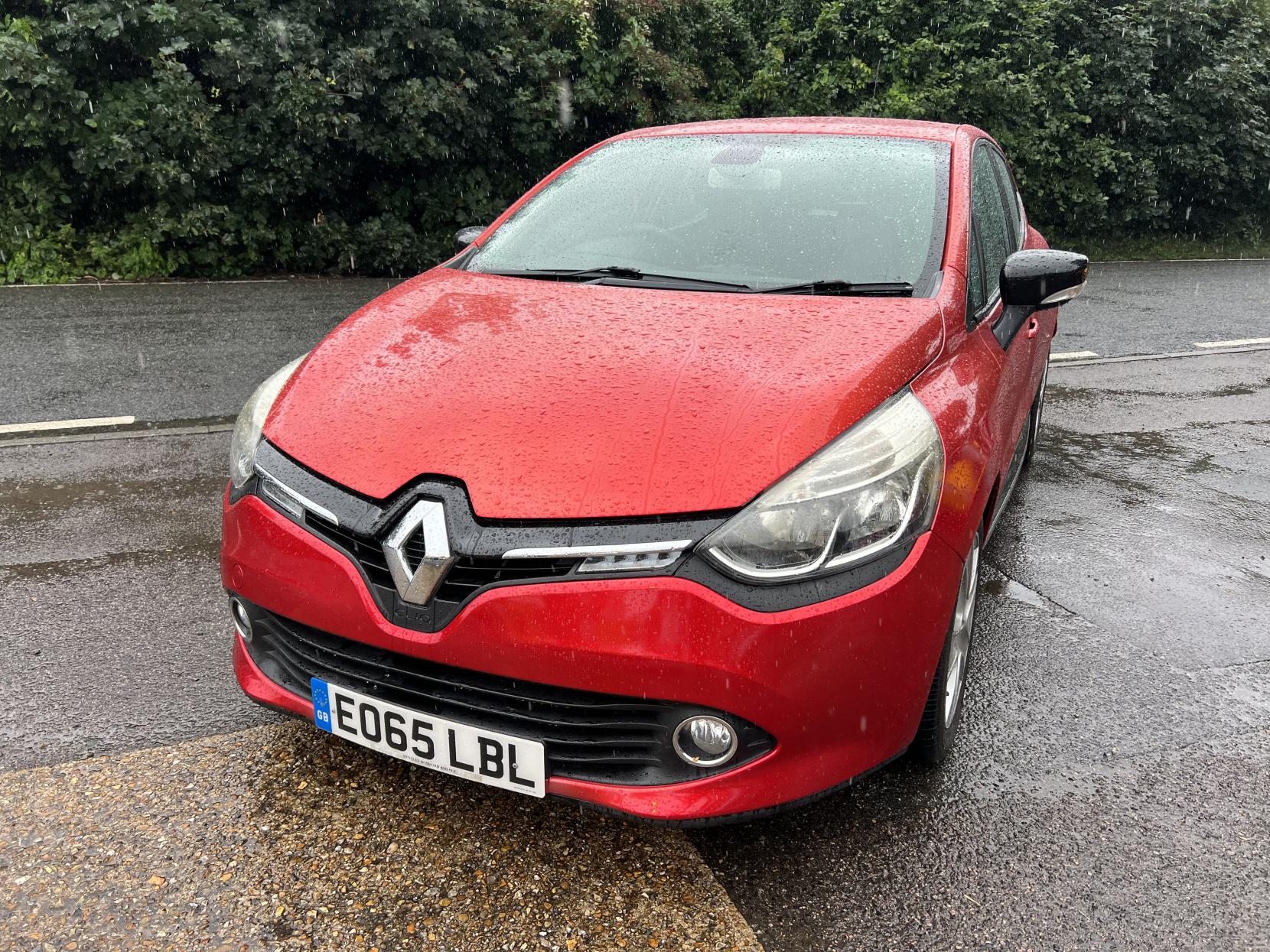Renault Clio 1.2 16V Dynamique Nav Hatchback 5dr Petrol Manual Euro 6 (75 ps)