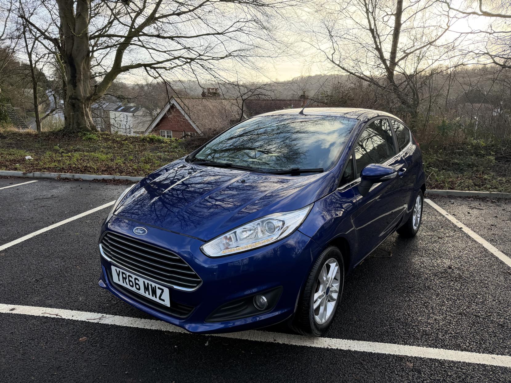 Ford Fiesta 1.25 Zetec Hatchback 3dr Petrol Manual Euro 6 (82 ps)