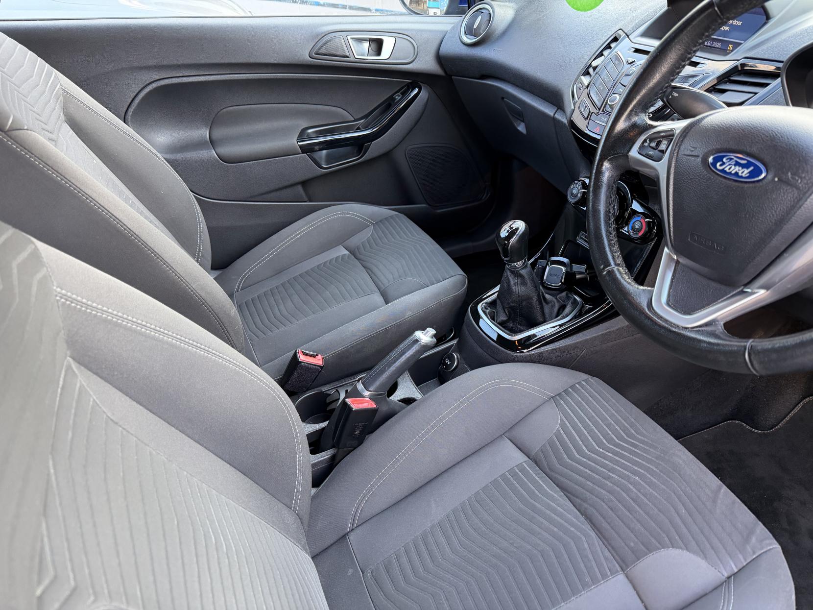 Ford Fiesta 1.25 Zetec Hatchback 3dr Petrol Manual Euro 6 (82 ps)