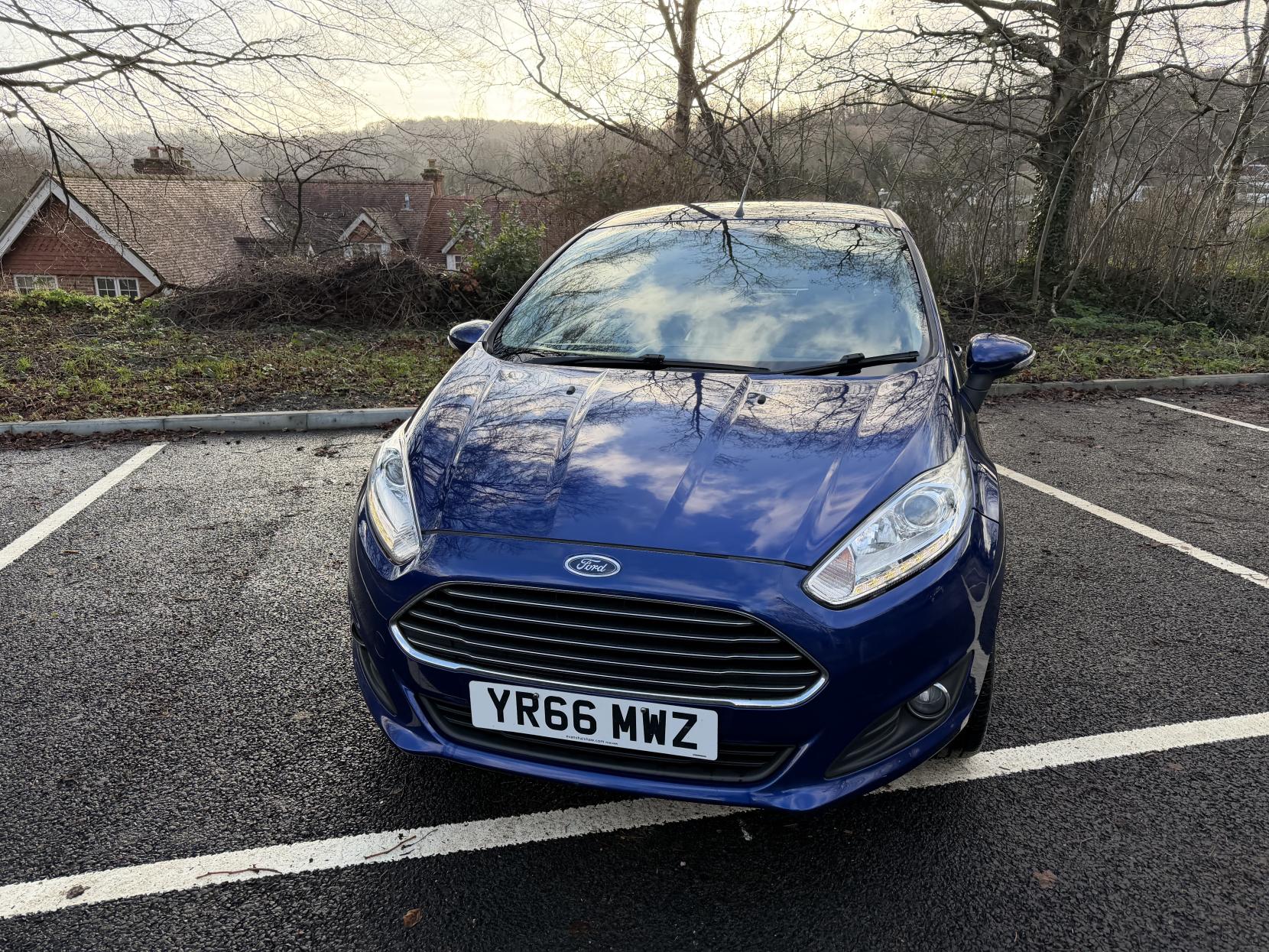 Ford Fiesta 1.25 Zetec Hatchback 3dr Petrol Manual Euro 6 (82 ps)