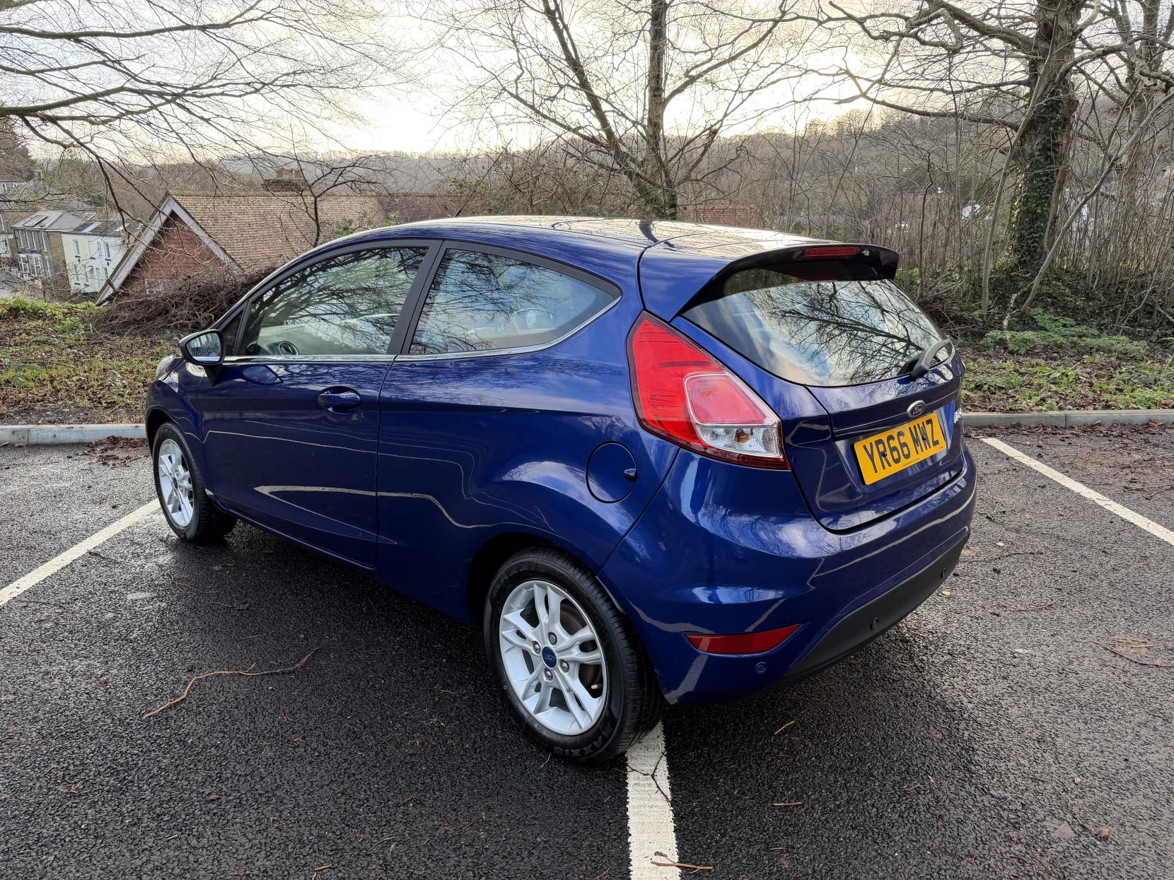Ford Fiesta 1.25 Zetec Hatchback 3dr Petrol Manual Euro 6 (82 ps)