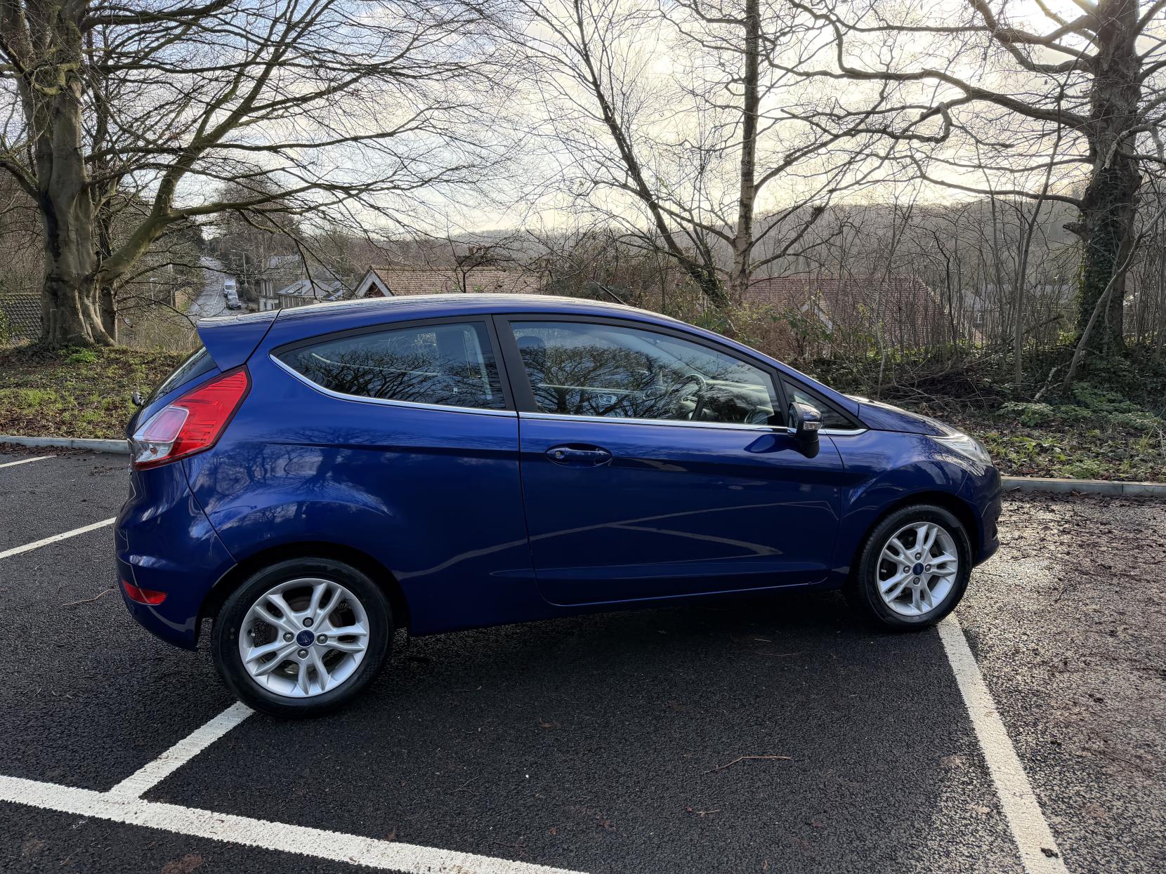 Ford Fiesta 1.25 Zetec Hatchback 3dr Petrol Manual Euro 6 (82 ps)