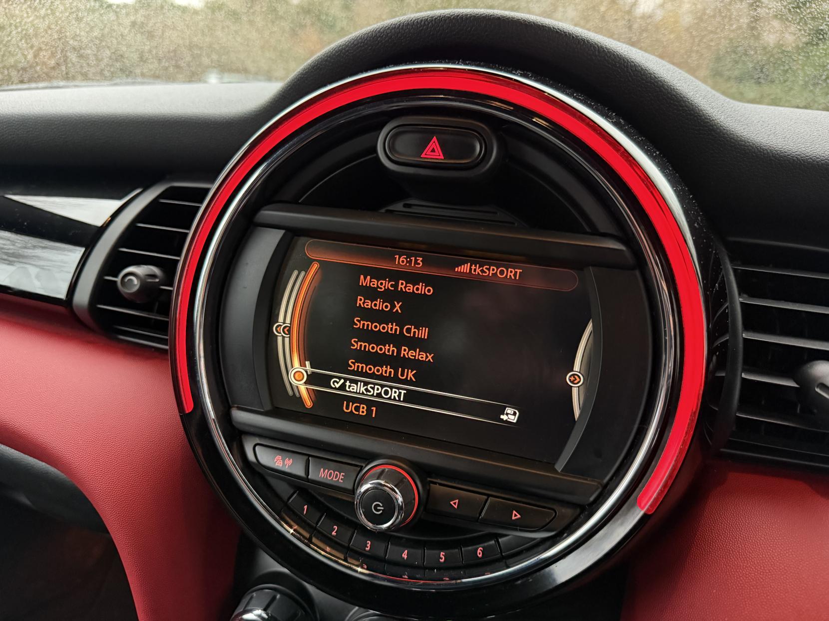 MINI Hatch 1.5 Cooper Hatchback 3dr Petrol Manual Euro 6 (s/s) (136 ps)