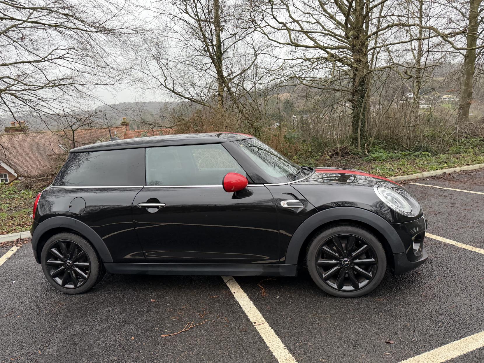 MINI Hatch 1.5 Cooper Hatchback 3dr Petrol Manual Euro 6 (s/s) (136 ps)