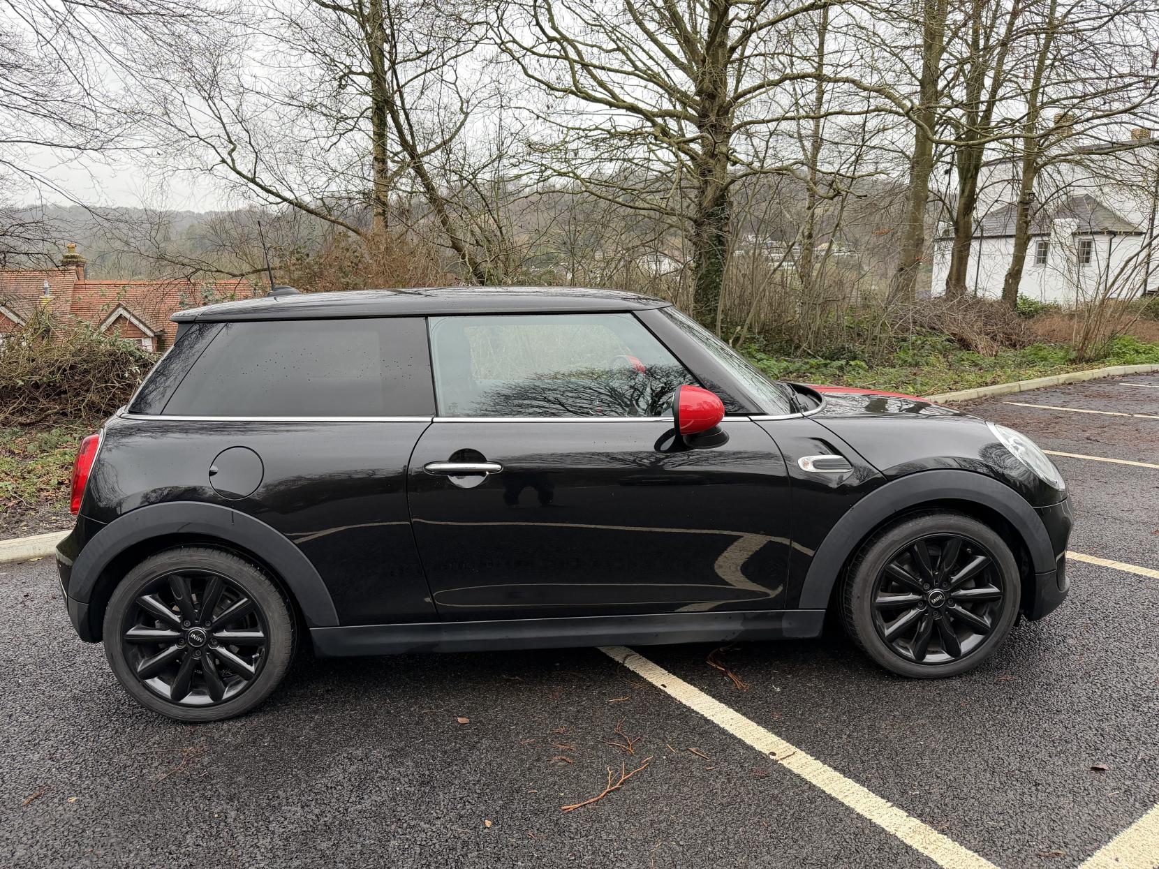 MINI Hatch 1.5 Cooper Hatchback 3dr Petrol Manual Euro 6 (s/s) (136 ps)