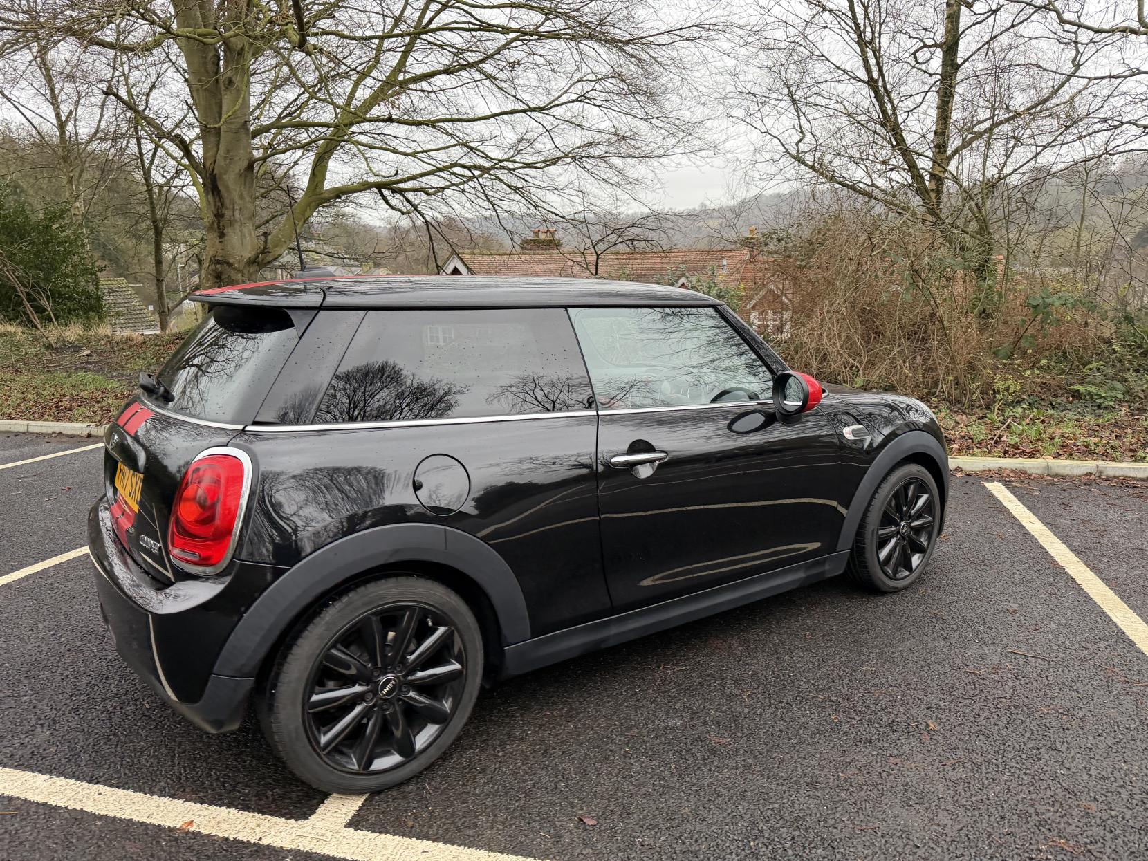 MINI Hatch 1.5 Cooper Hatchback 3dr Petrol Manual Euro 6 (s/s) (136 ps)