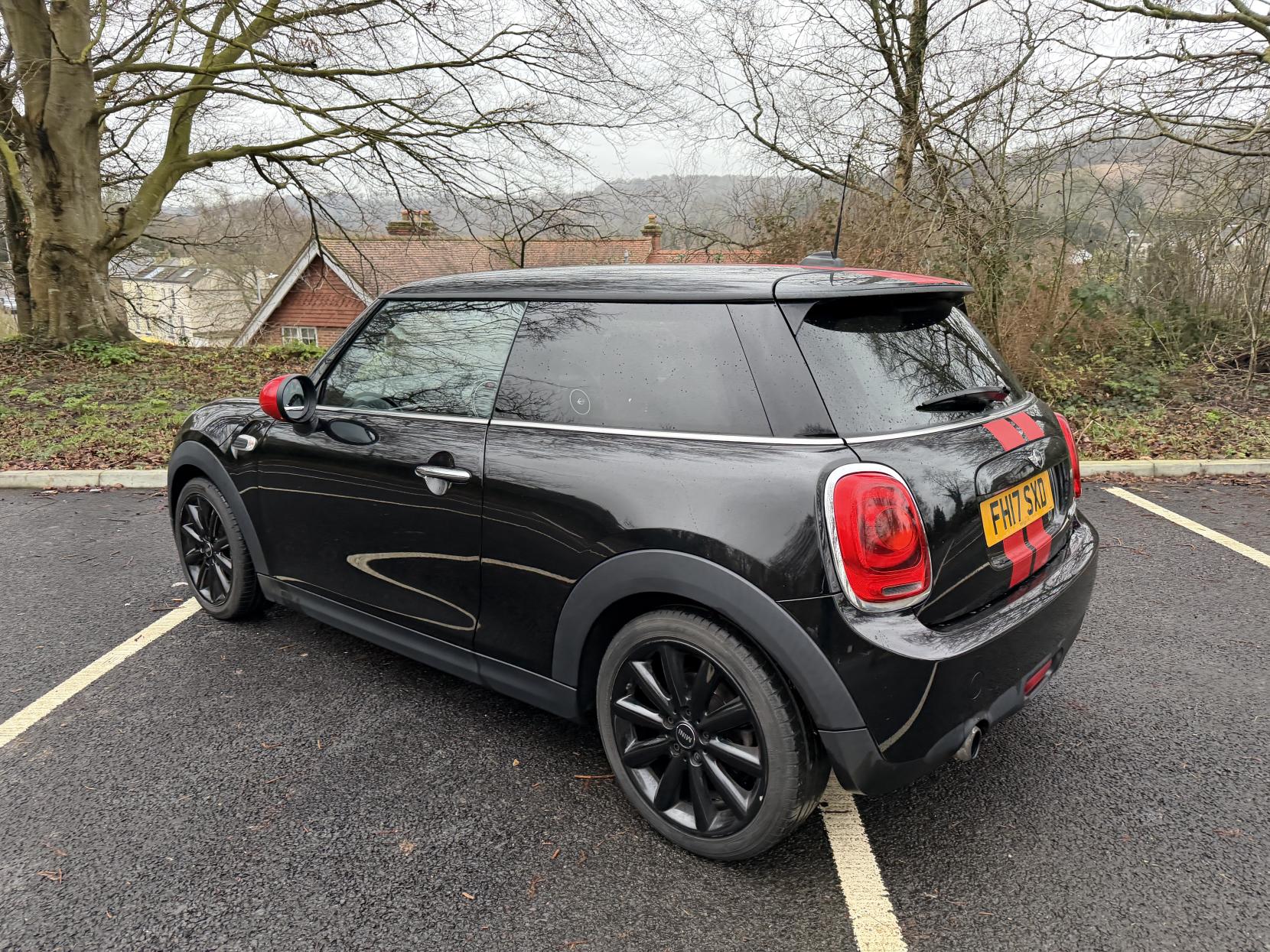 MINI Hatch 1.5 Cooper Hatchback 3dr Petrol Manual Euro 6 (s/s) (136 ps)