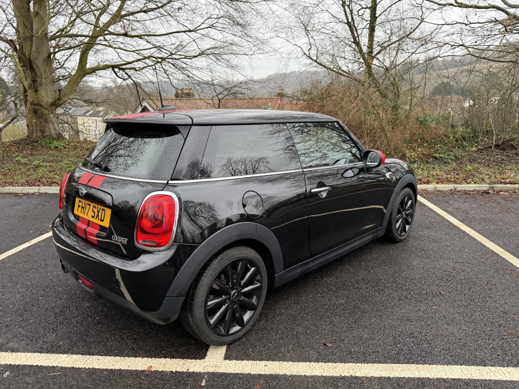 MINI Hatch 1.5 Cooper Hatchback 3dr Petrol Manual Euro 6 (s/s) (136 ps)