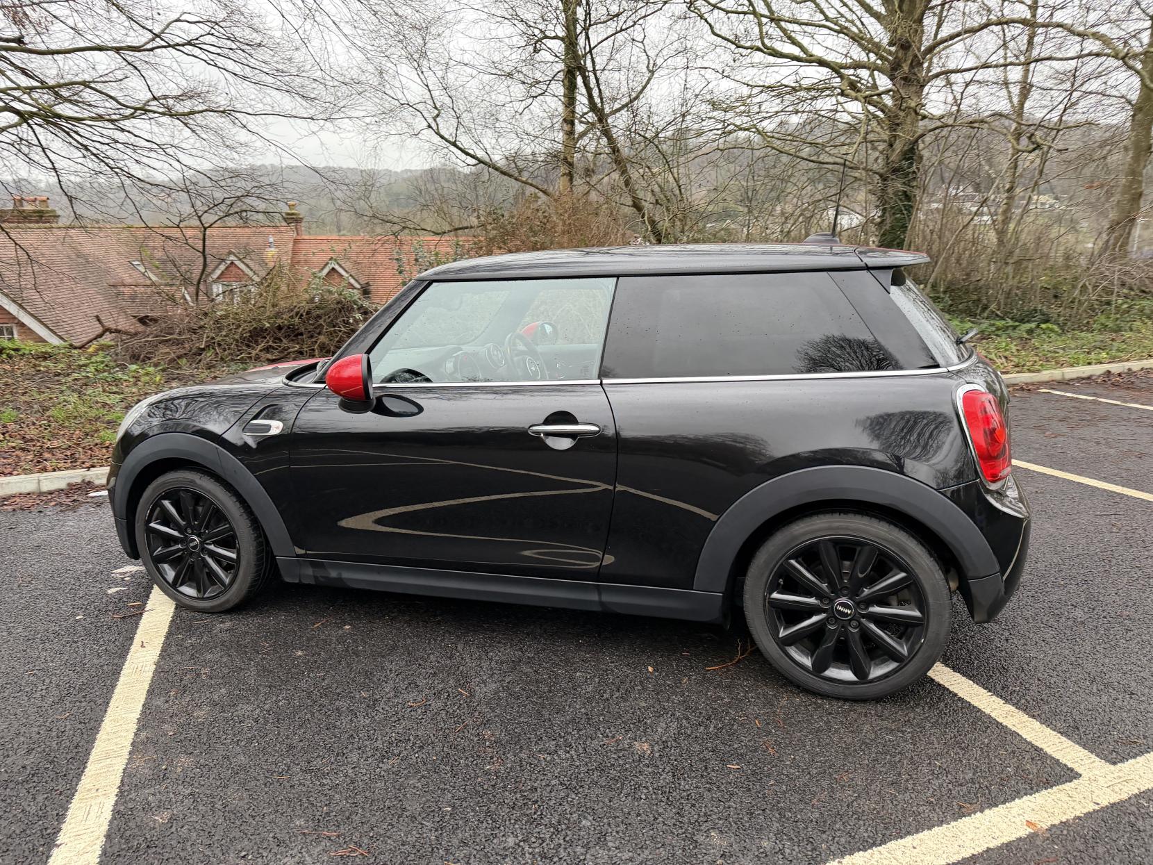 MINI Hatch 1.5 Cooper Hatchback 3dr Petrol Manual Euro 6 (s/s) (136 ps)