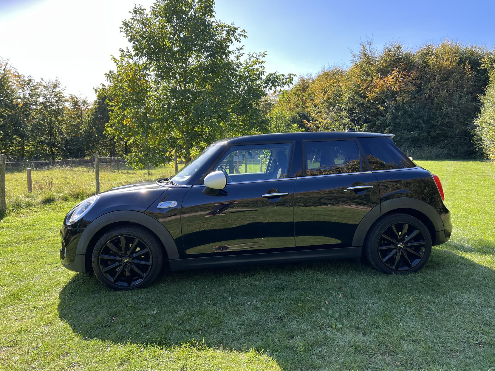 MINI Hatch 2.0 Cooper S Hatchback 5dr Petrol Manual Euro 6 (s/s) (192 ps)