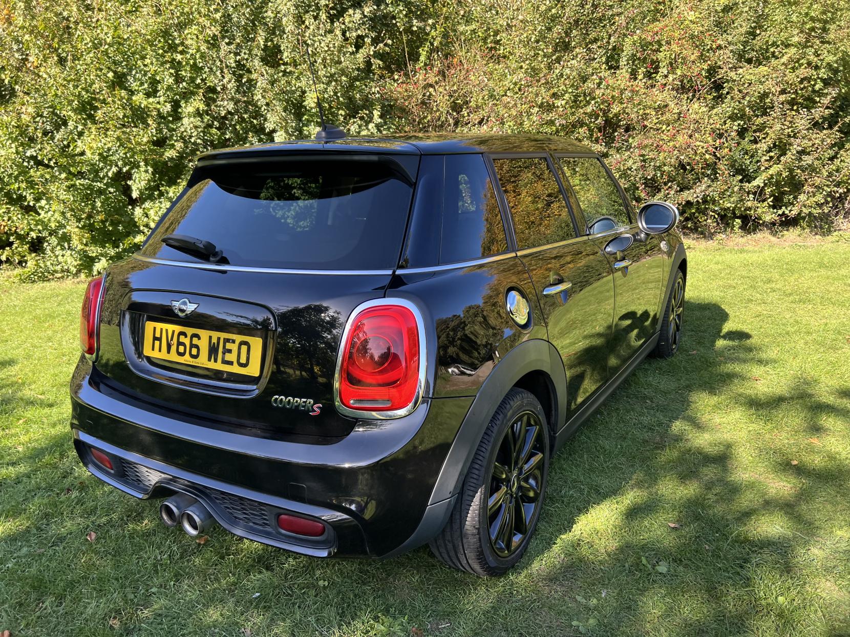 MINI Hatch 2.0 Cooper S Hatchback 5dr Petrol Manual Euro 6 (s/s) (192 ps)