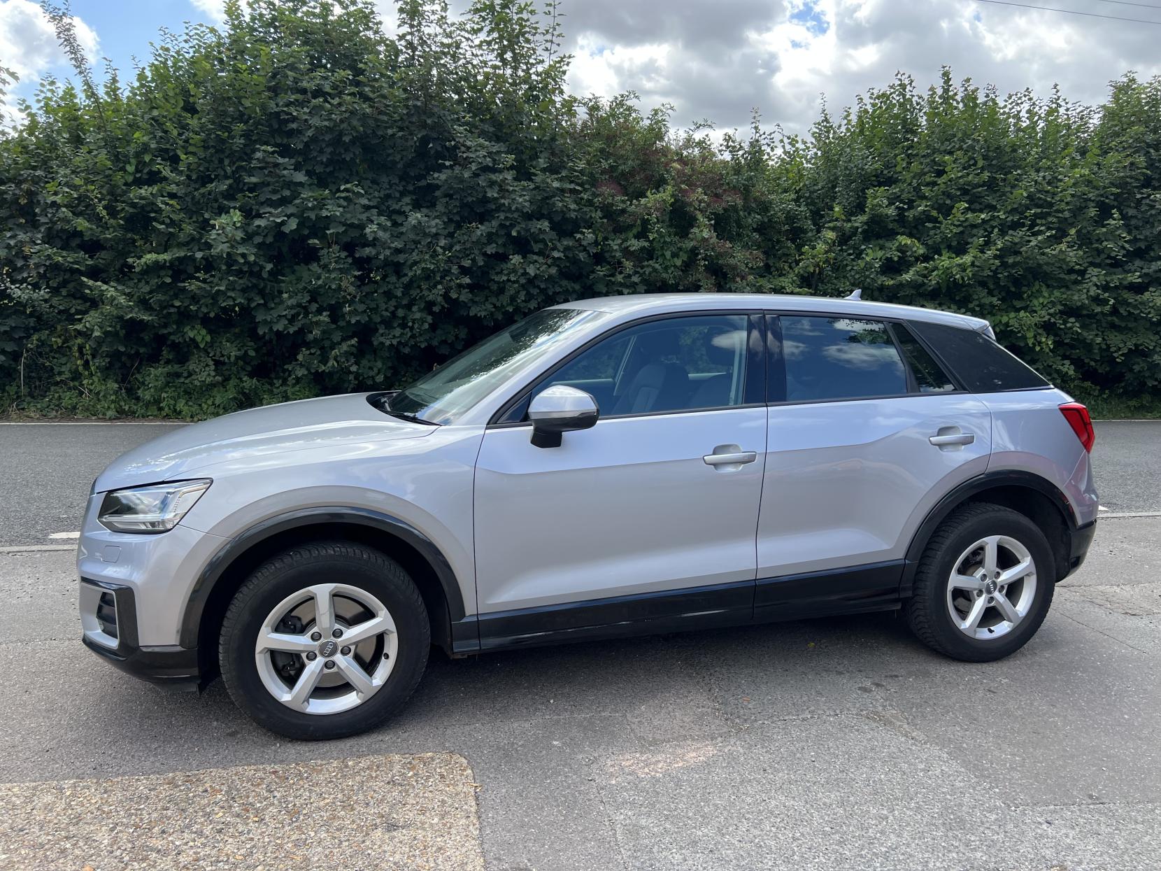 Audi Q2 1.4 TFSI CoD SE SUV 5dr Petrol S Tronic Euro 6 (s/s) (150 ps)
