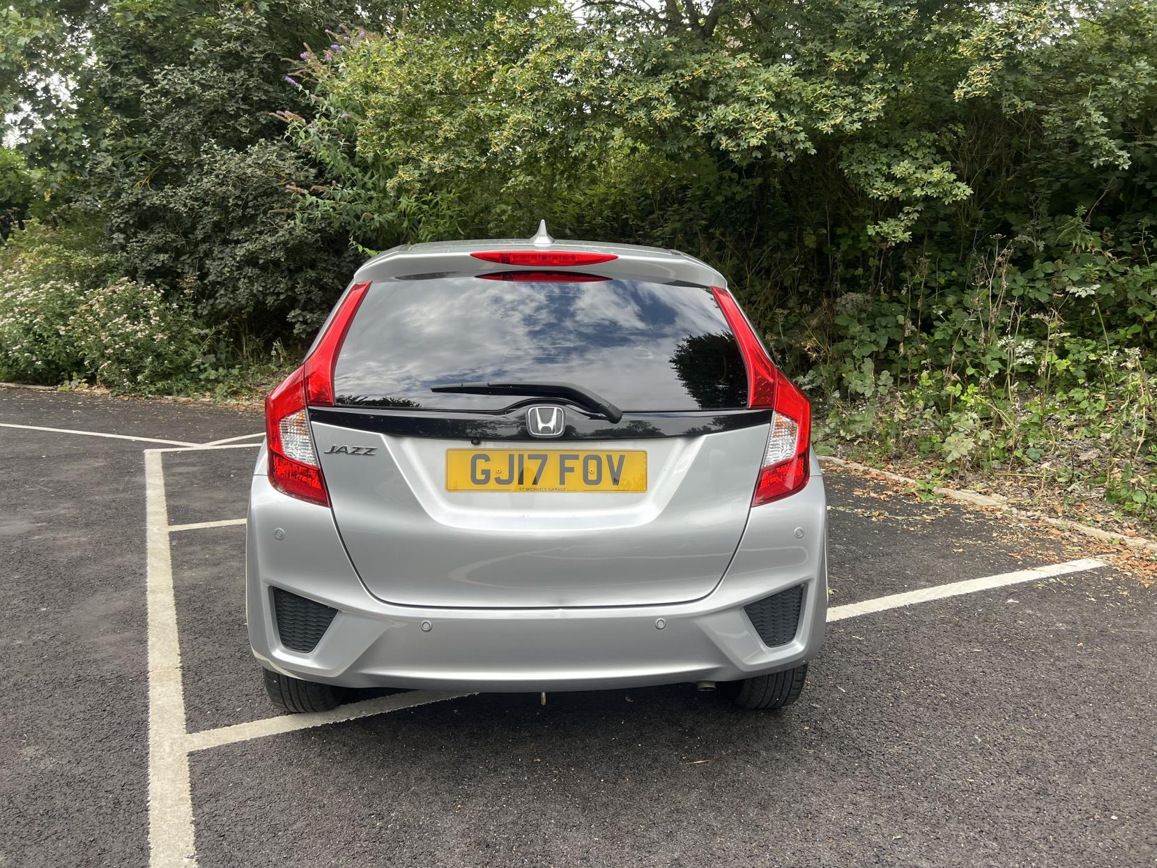 Honda Jazz 1.3 i-VTEC EX Hatchback 5dr Petrol CVT Euro 6 (s/s) (102 ps)