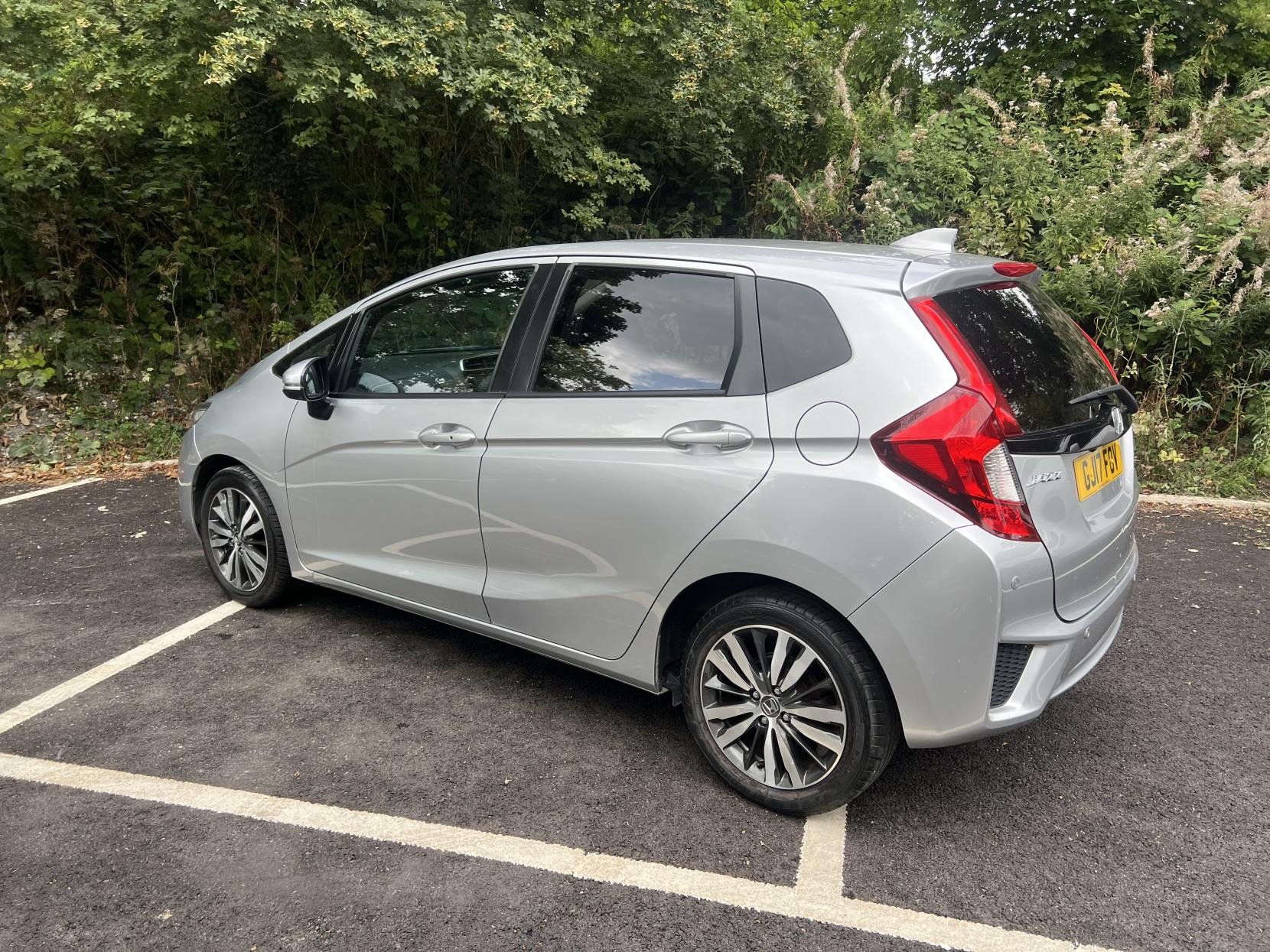 Honda Jazz 1.3 i-VTEC EX Hatchback 5dr Petrol CVT Euro 6 (s/s) (102 ps)