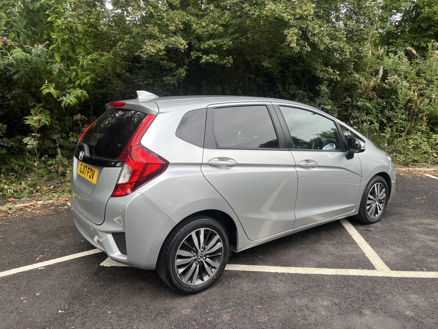 Honda Jazz 1.3 i-VTEC EX Hatchback 5dr Petrol CVT Euro 6 (s/s) (102 ps)