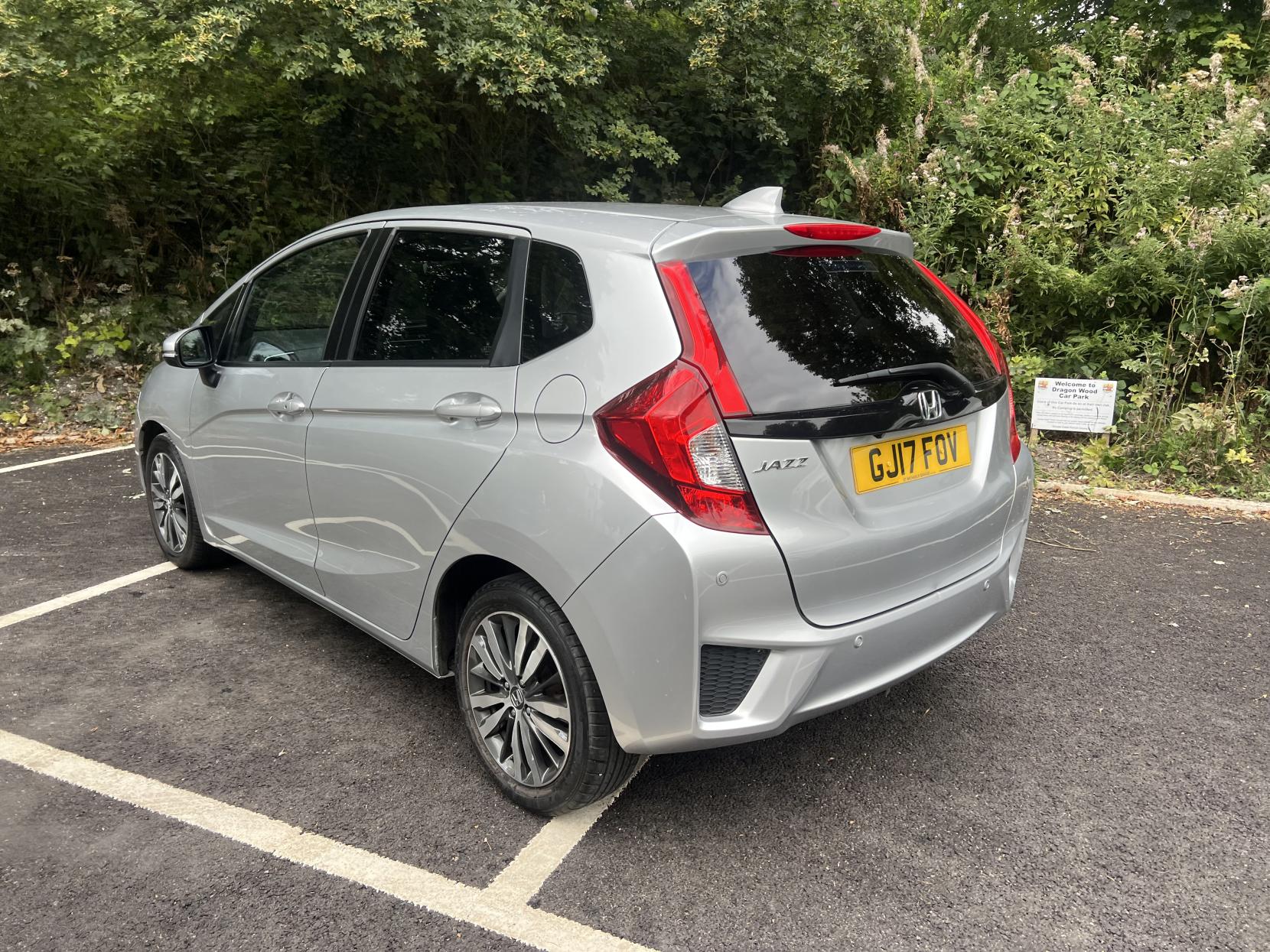 Honda Jazz 1.3 i-VTEC EX Hatchback 5dr Petrol CVT Euro 6 (s/s) (102 ps)