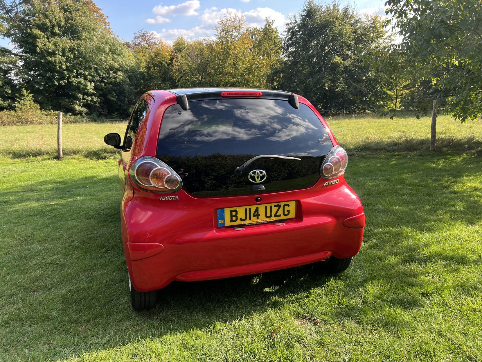 Toyota AYGO 1.0 VVT-i Move Hatchback 5dr Petrol Manual Euro 5 (68 ps)