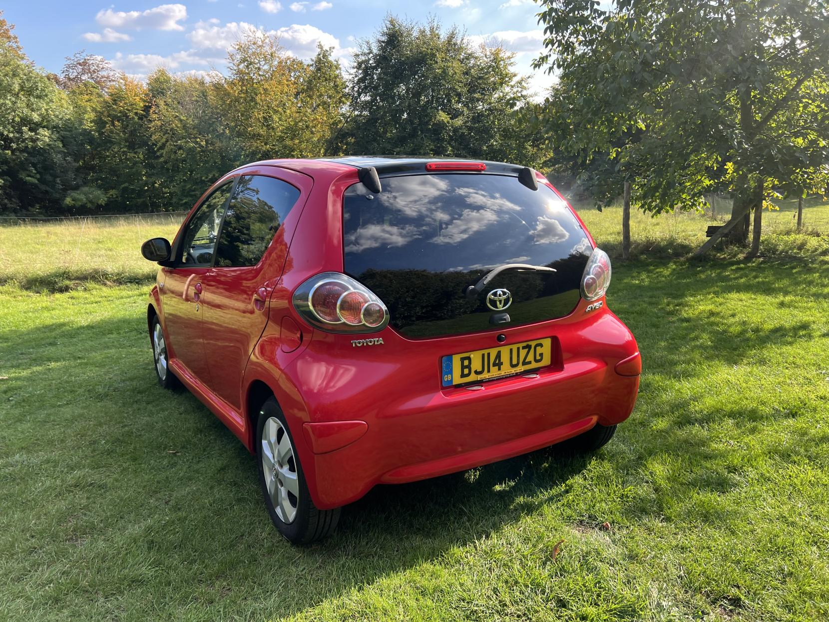 Toyota AYGO 1.0 VVT-i Move Hatchback 5dr Petrol Manual Euro 5 (68 ps)