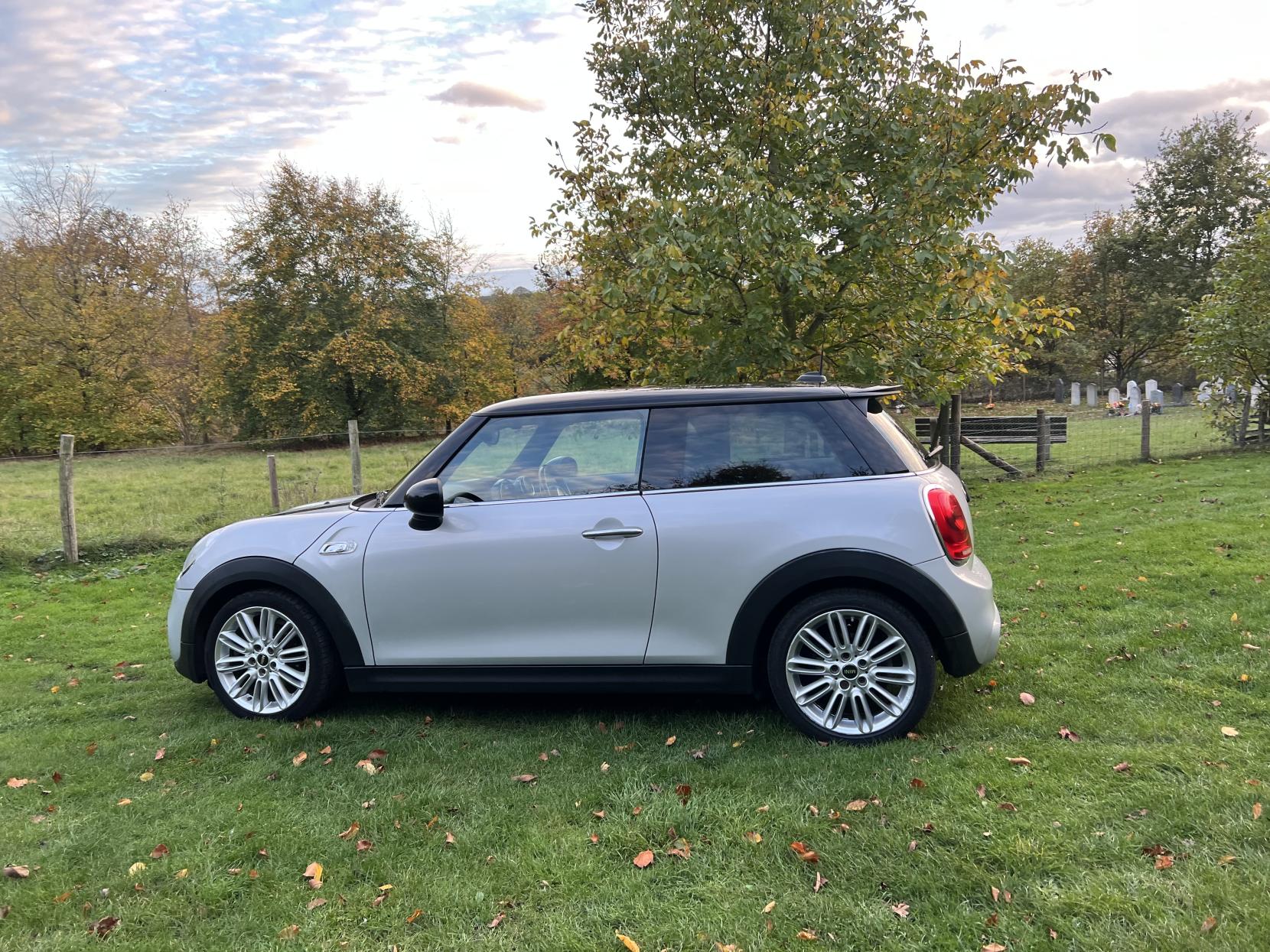 MINI Hatch 2.0 Cooper S Hatchback 3dr Petrol Manual Euro 6 (s/s) (192 ps)